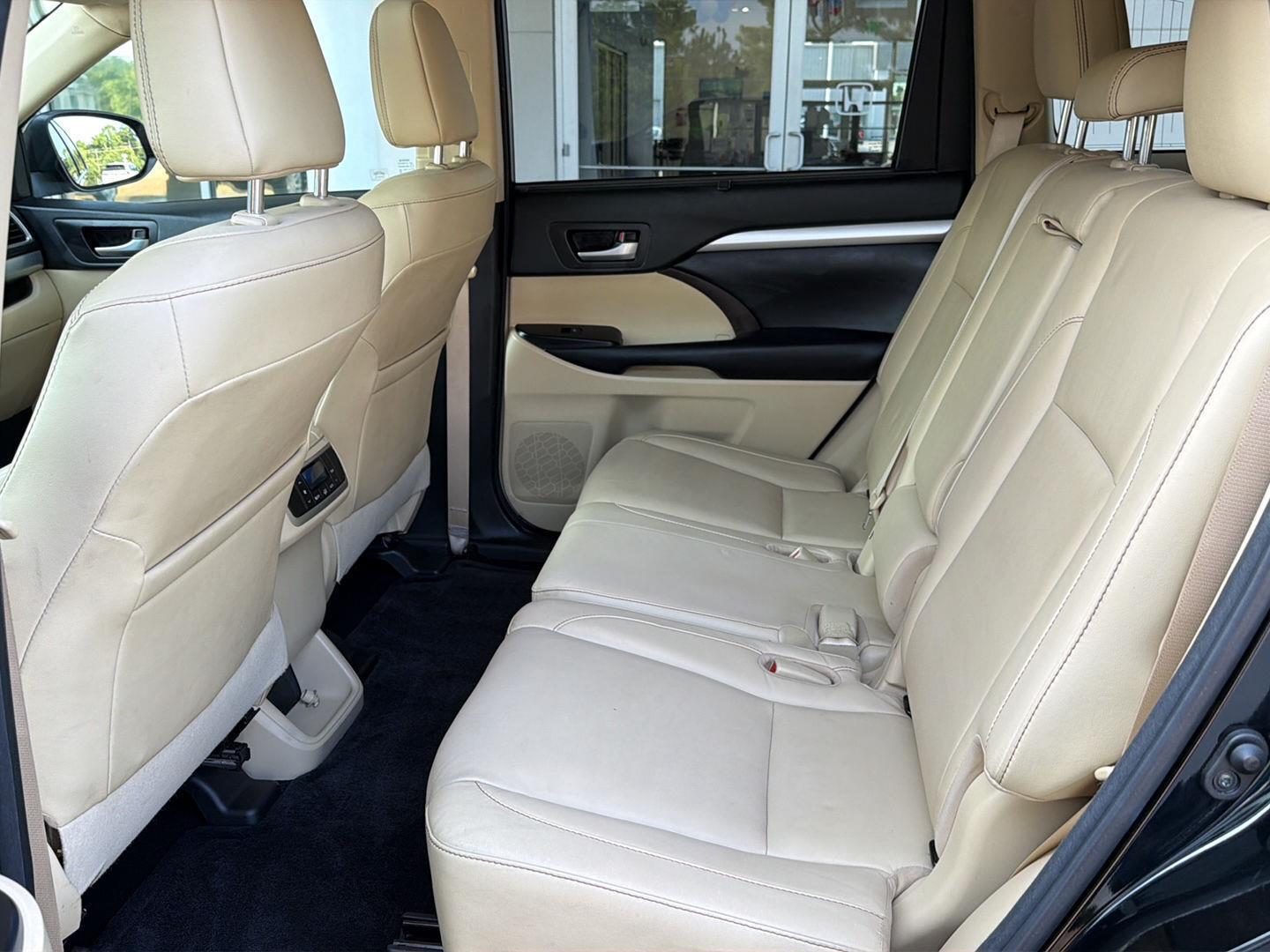 Used 2017 Toyota Highlander SUV