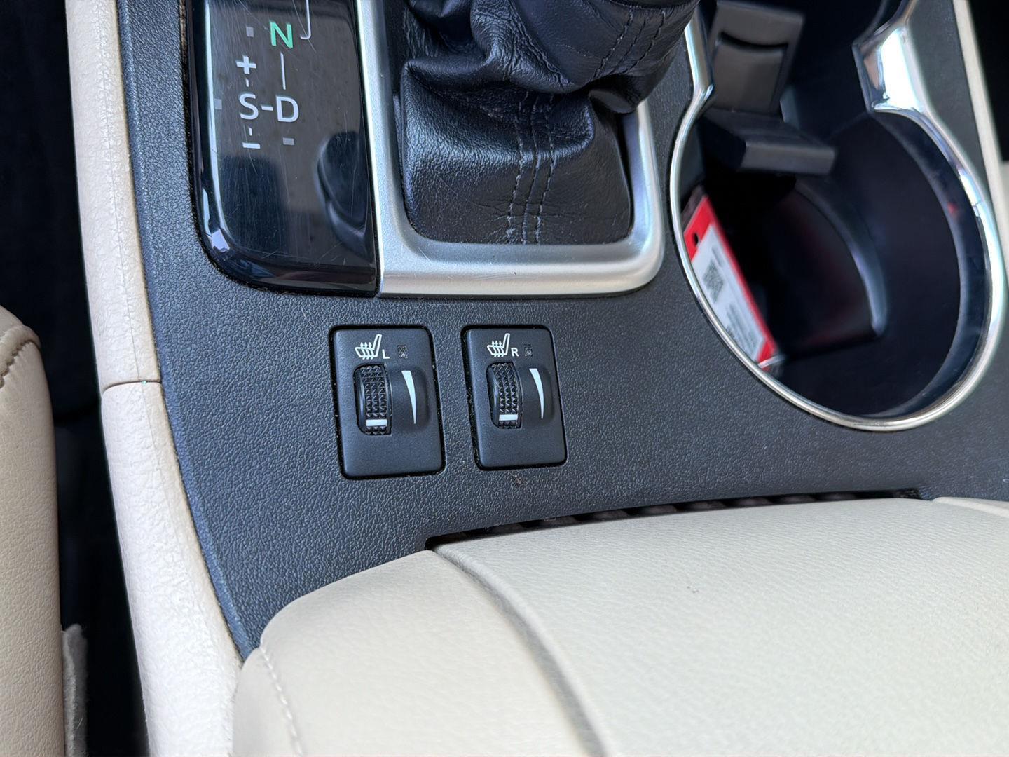 Used 2017 Toyota Highlander SUV