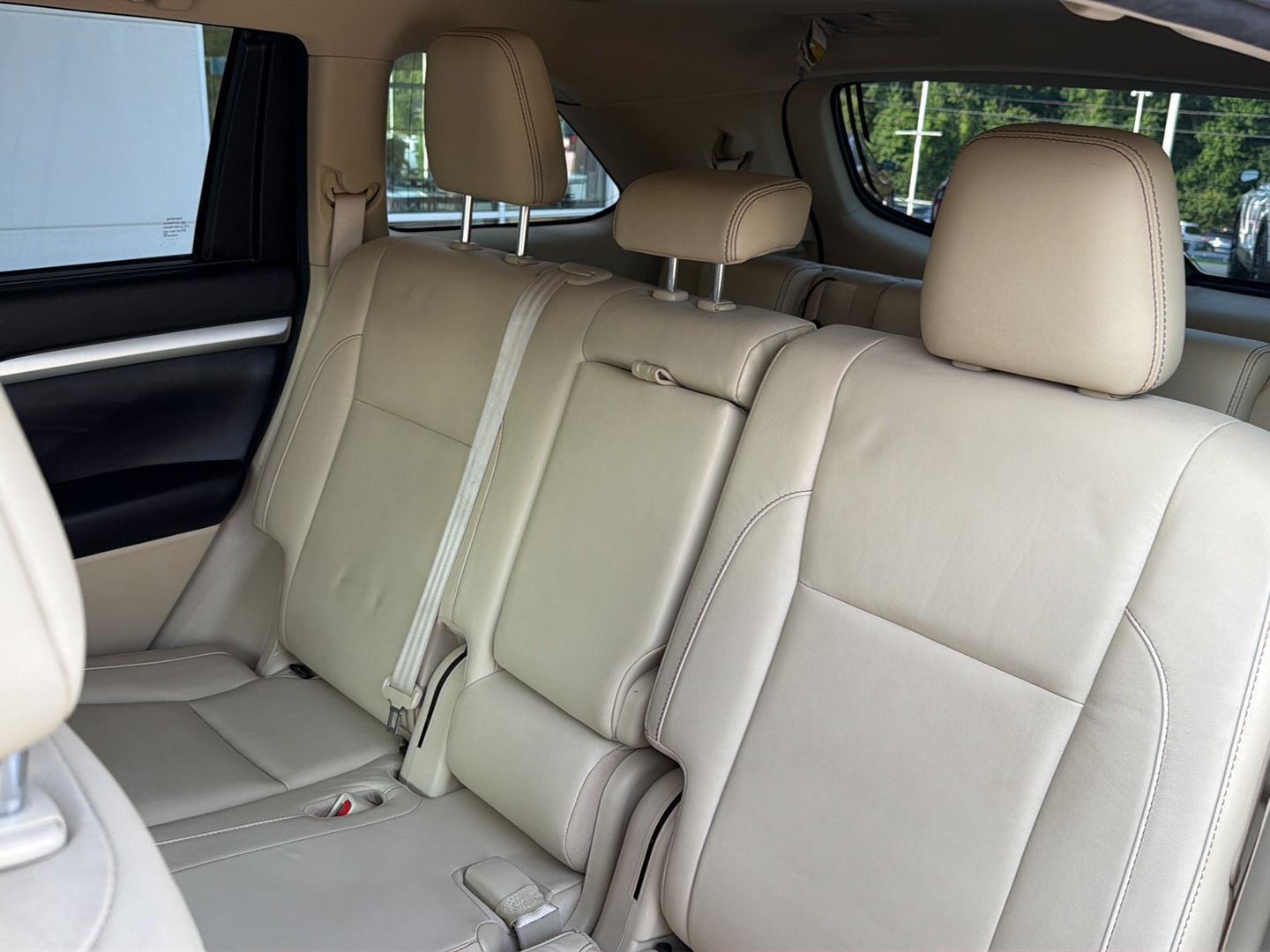 Used 2017 Toyota Highlander SUV