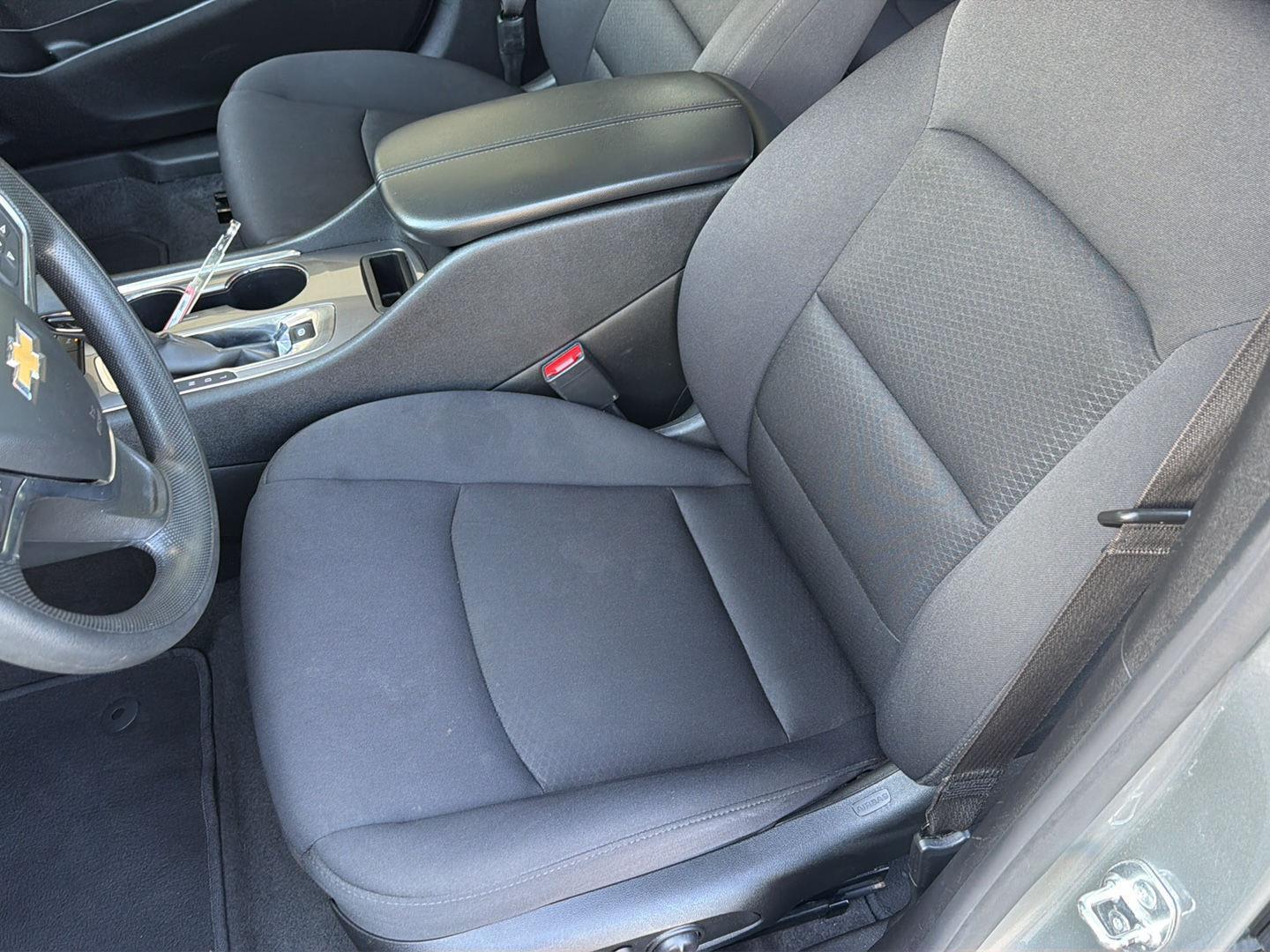 Used 2025 Chevrolet Malibu Sedan