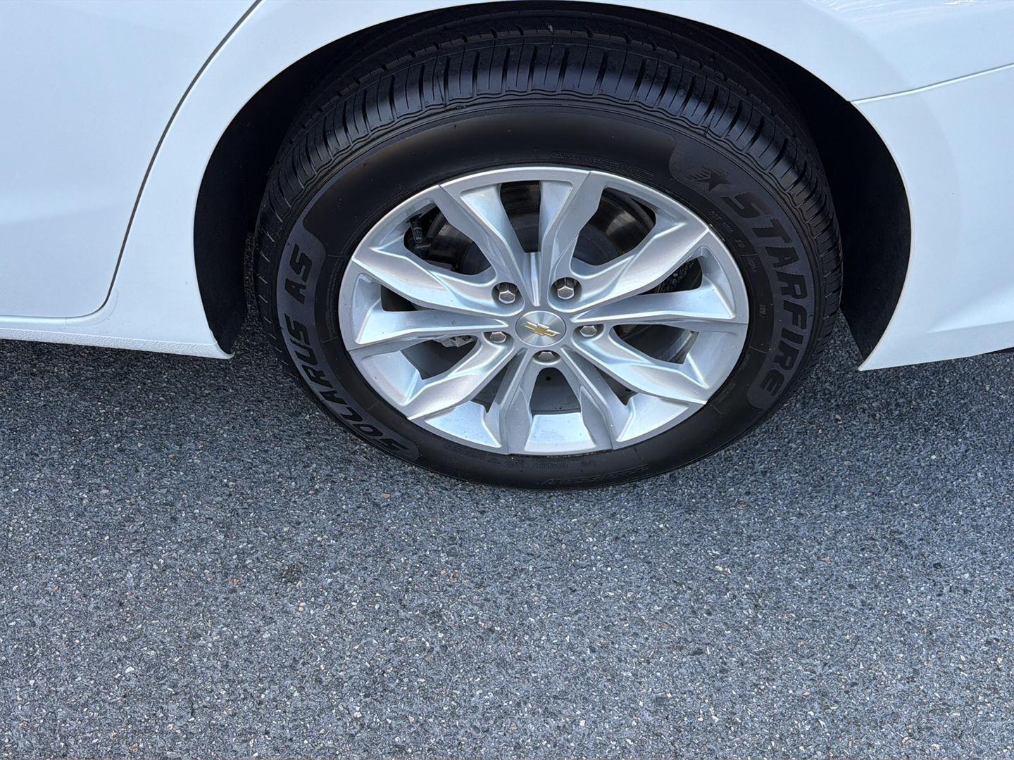 Used 2024 Chevrolet Malibu Sedan