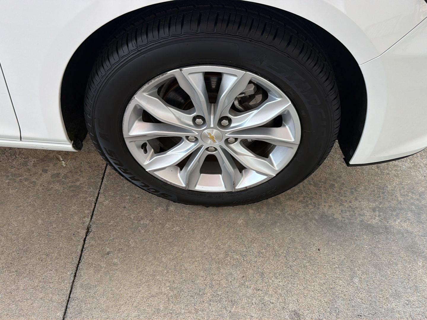 Used 2024 Chevrolet Malibu Sedan