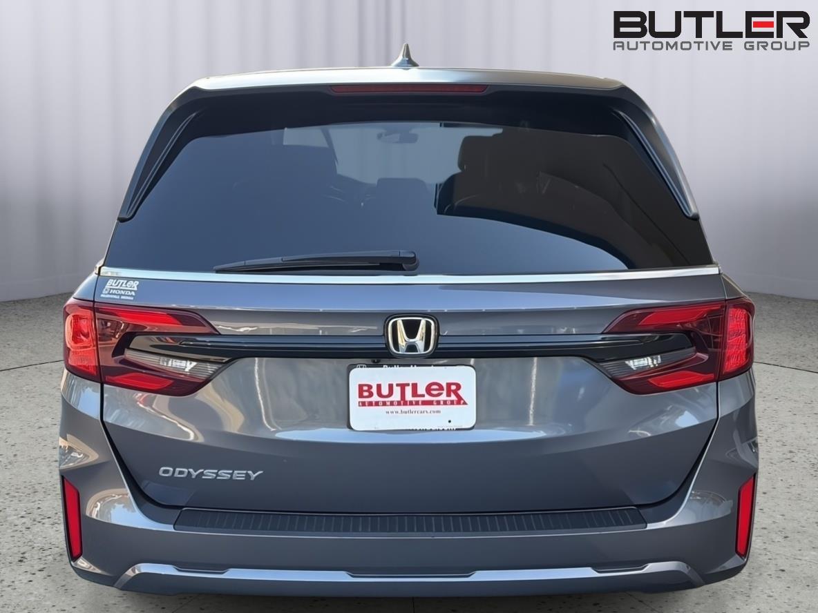 Used 2025 Honda Odyssey Van