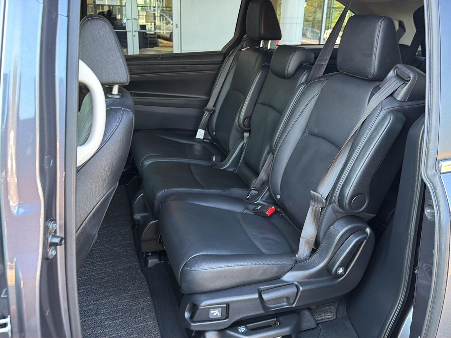 Used 2025 Honda Odyssey Van