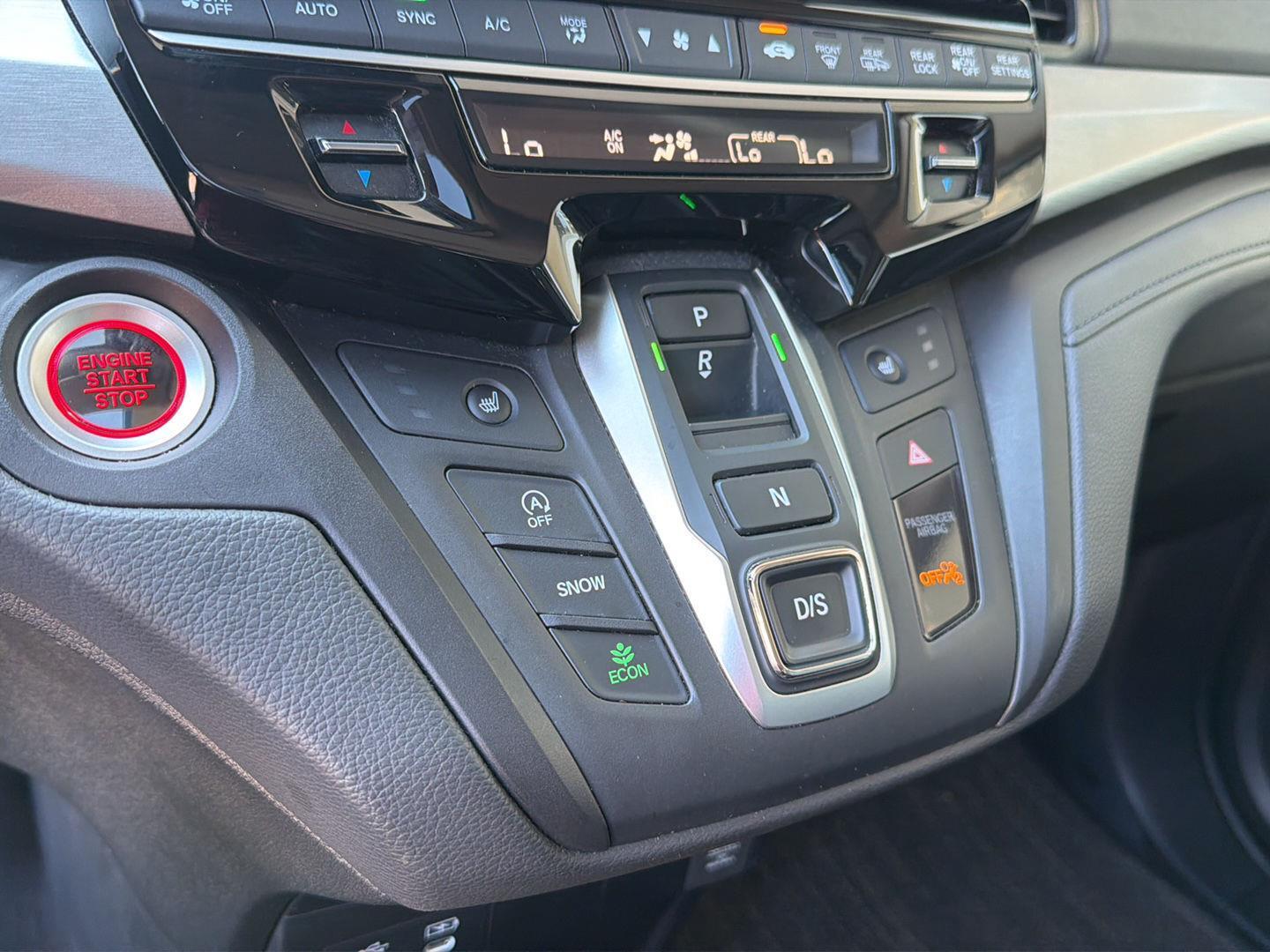 Used 2025 Honda Odyssey Van