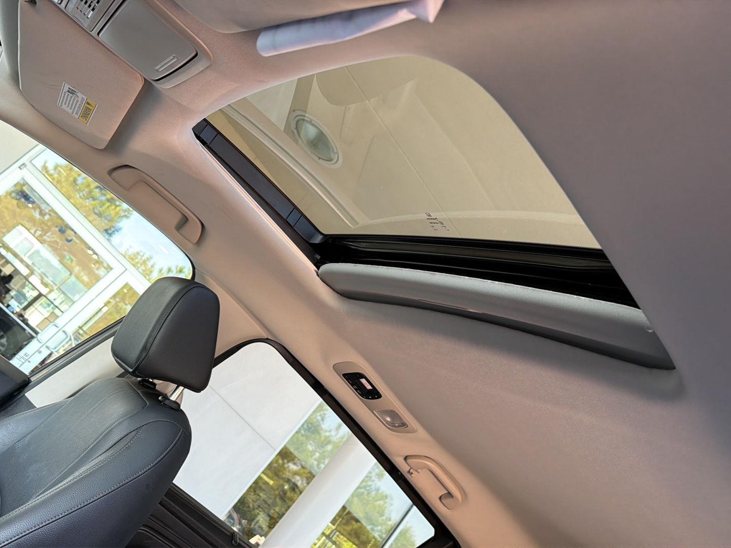 Used 2025 Honda Odyssey Van
