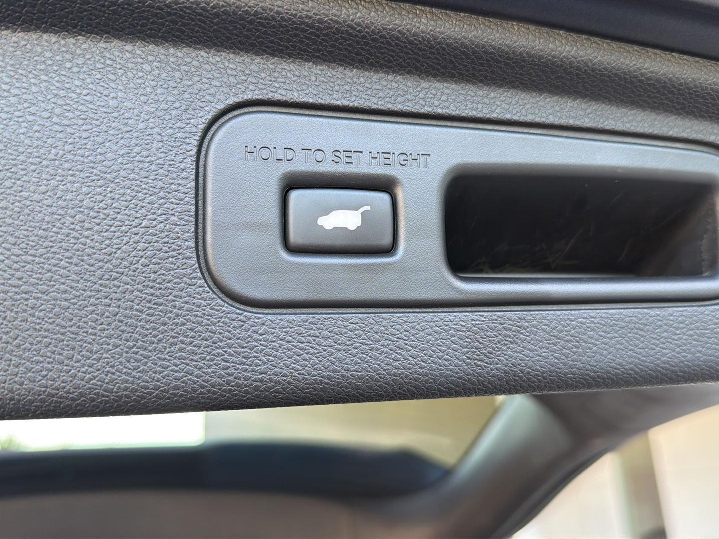 Used 2025 Honda Odyssey Van