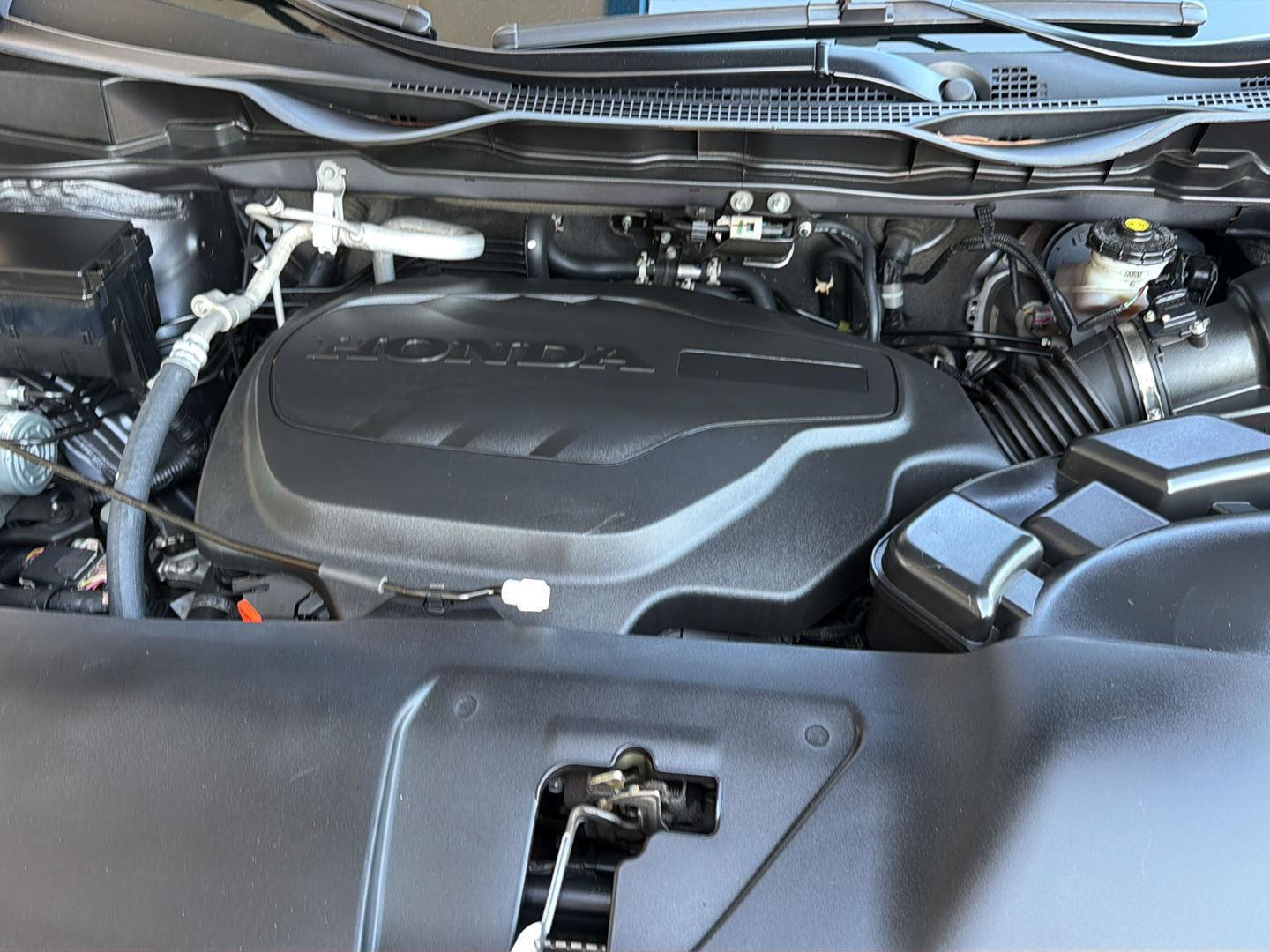 Used 2025 Honda Odyssey Van