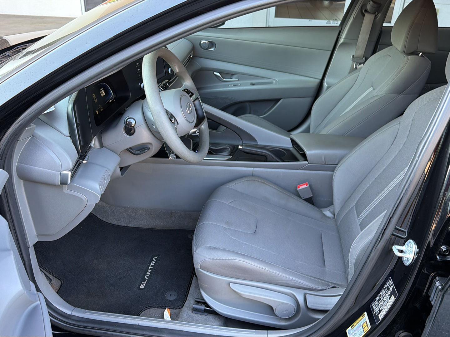 Used 2025 Hyundai Elantra Sedan