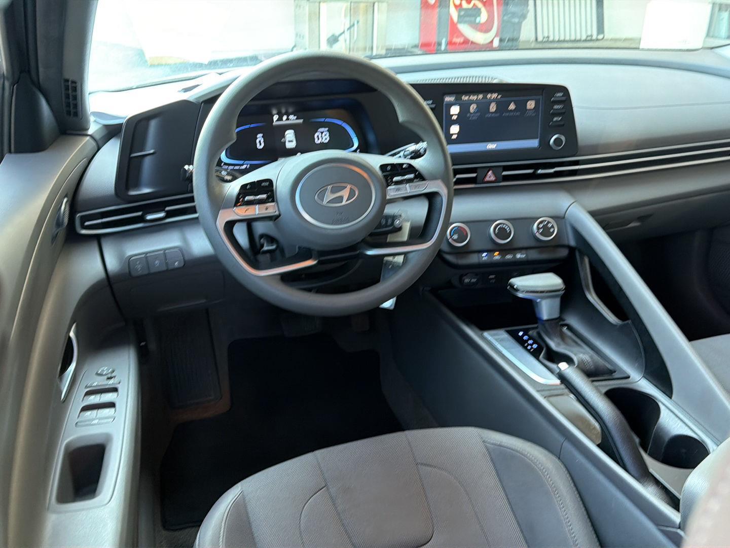 Used 2025 Hyundai Elantra Sedan