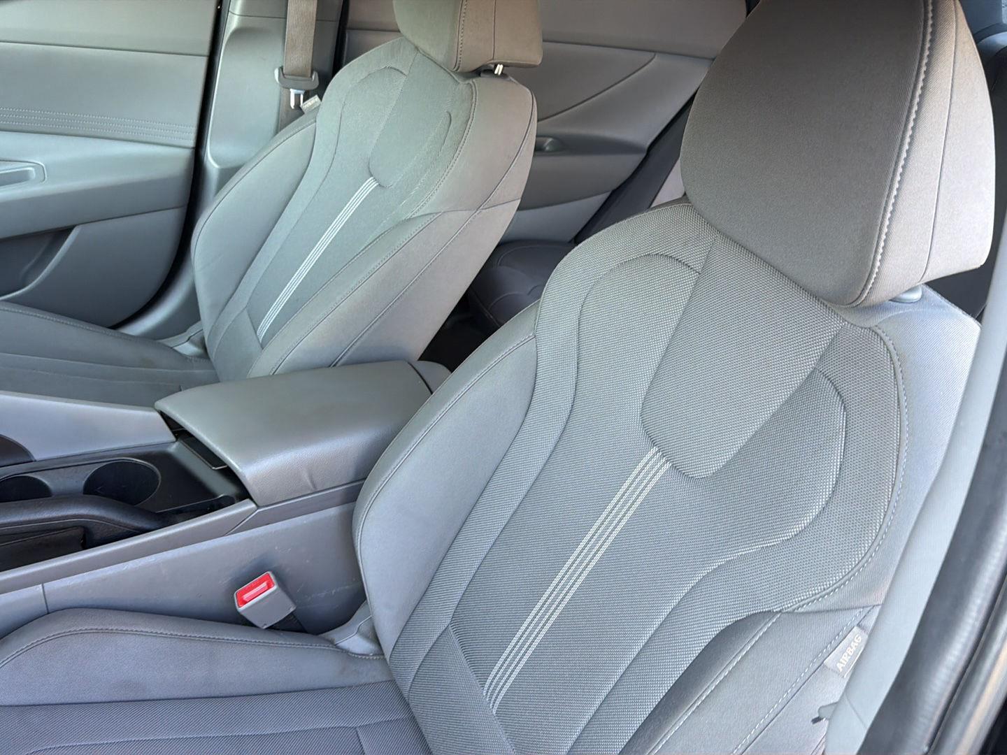 Used 2025 Hyundai Elantra Sedan