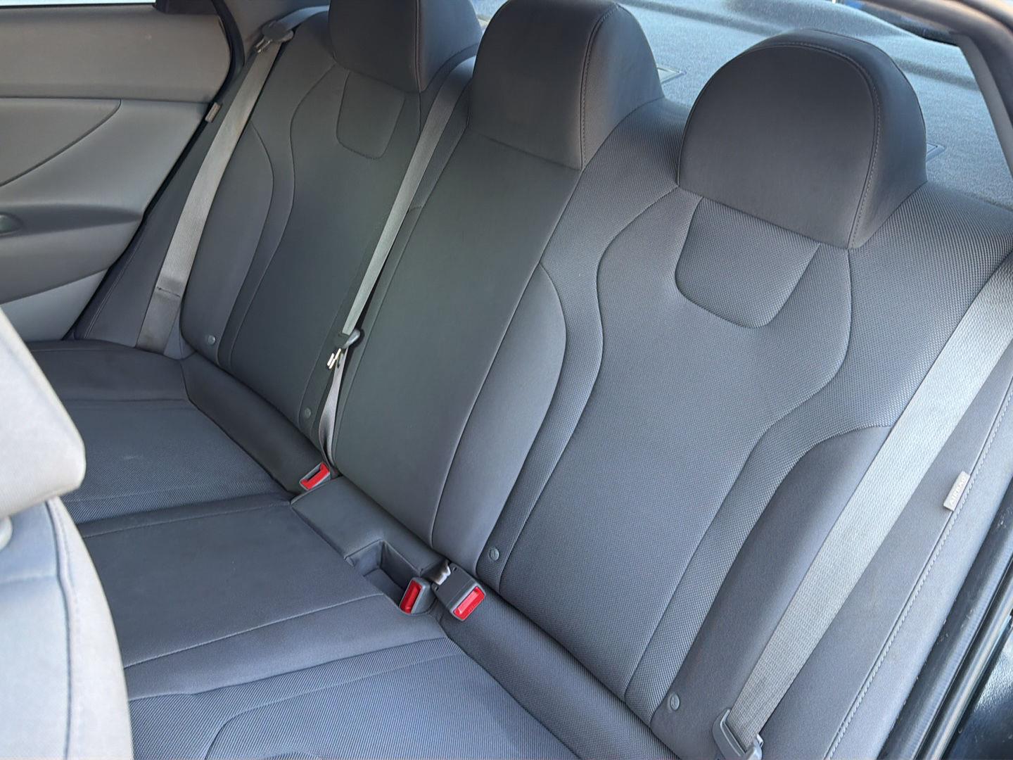 Used 2025 Hyundai Elantra Sedan