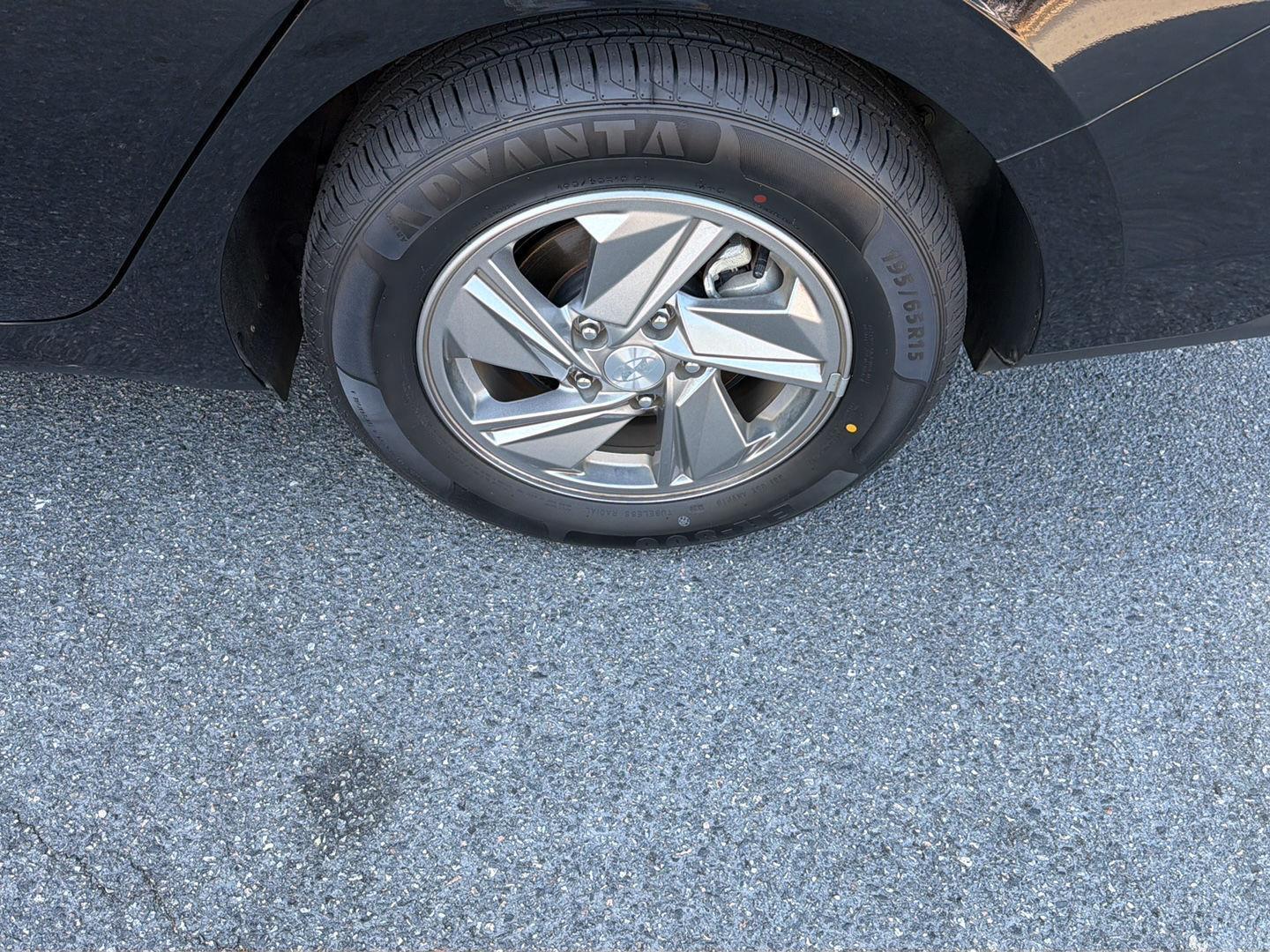 Used 2025 Hyundai Elantra Sedan