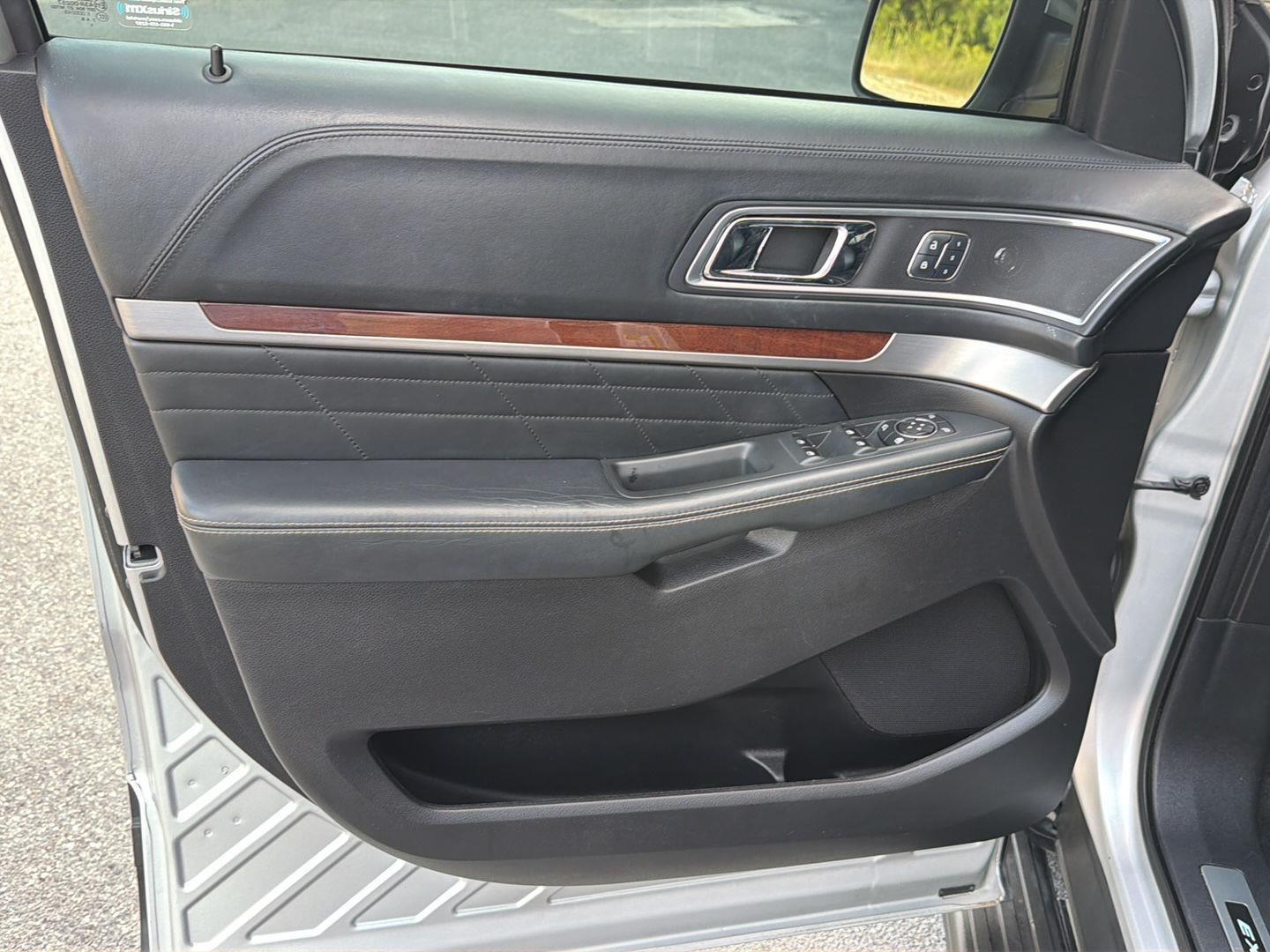 Used 2017 Ford Explorer SUV