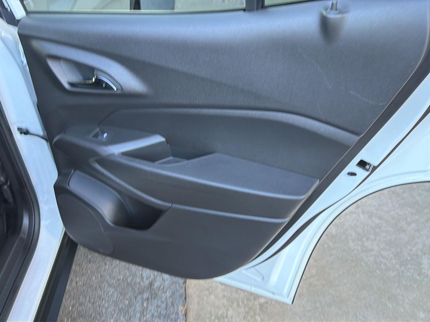 Used 2025 Chevrolet Trax SUV