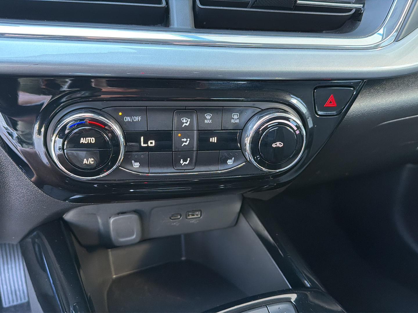 Used 2025 Chevrolet Trax SUV