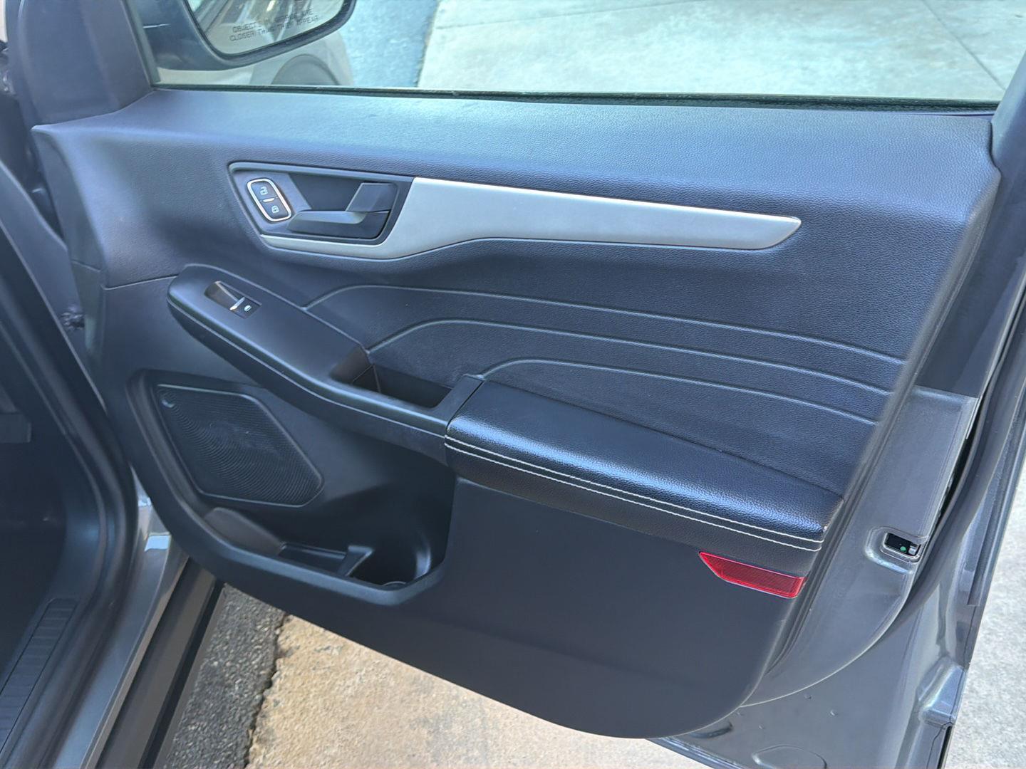 Used 2022 Ford Escape SUV