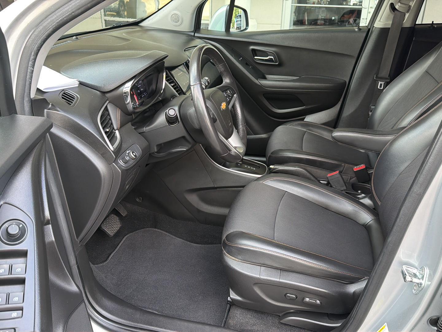 Used 2020 Chevrolet Trax SUV