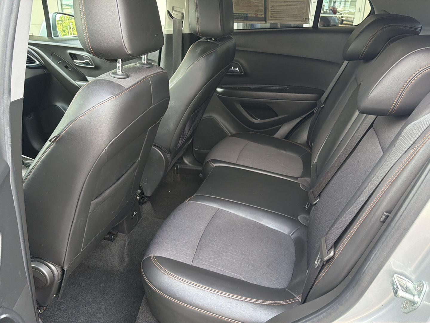Used 2020 Chevrolet Trax SUV