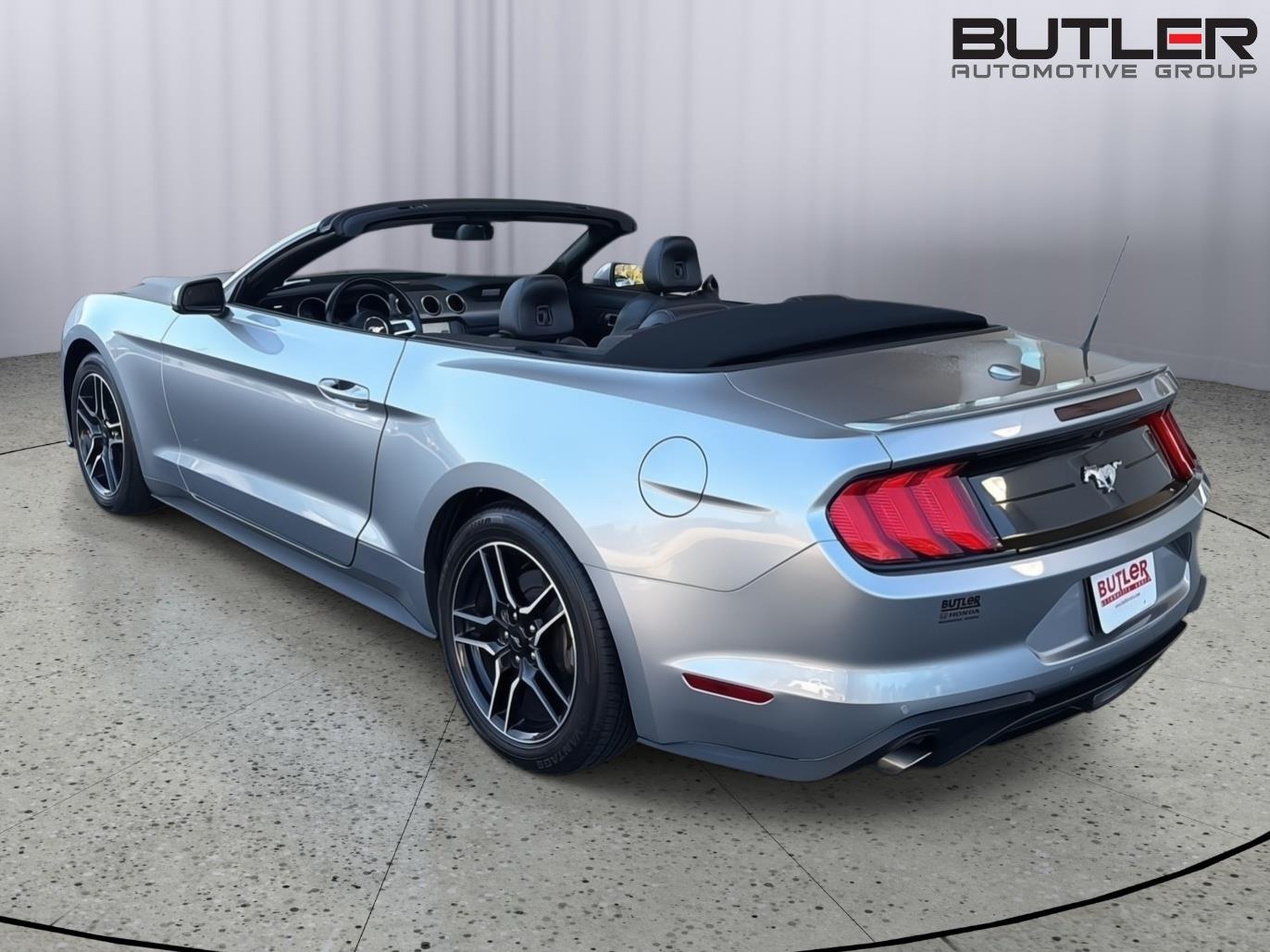 Used 2023 Ford Mustang Convertible