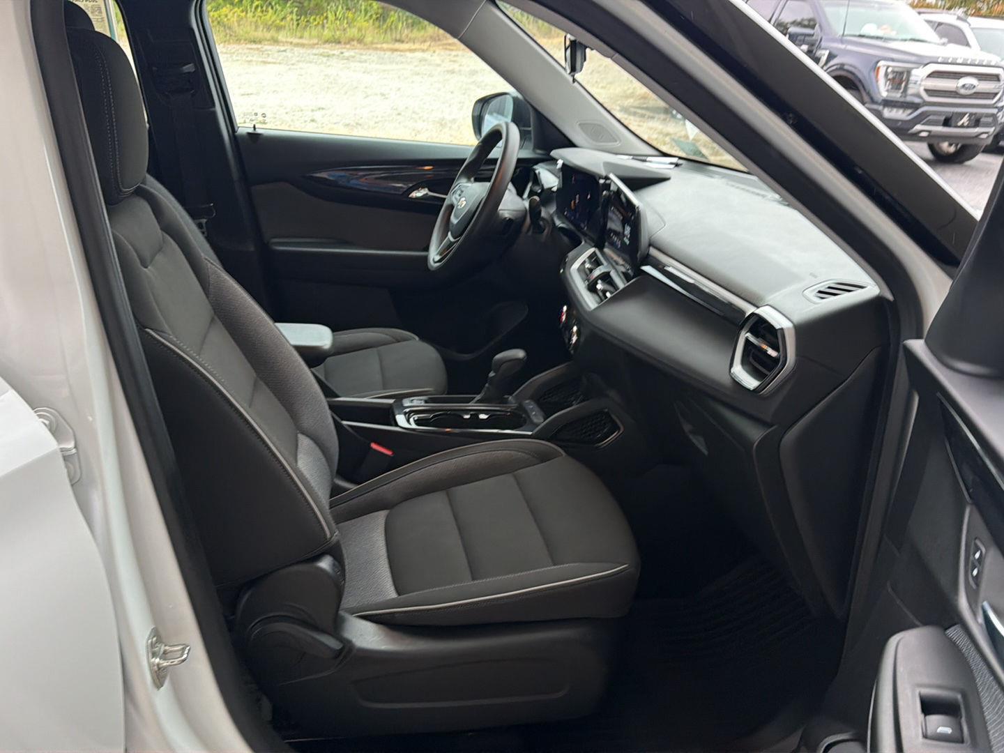 Used 2024 Chevrolet Trailblazer SUV