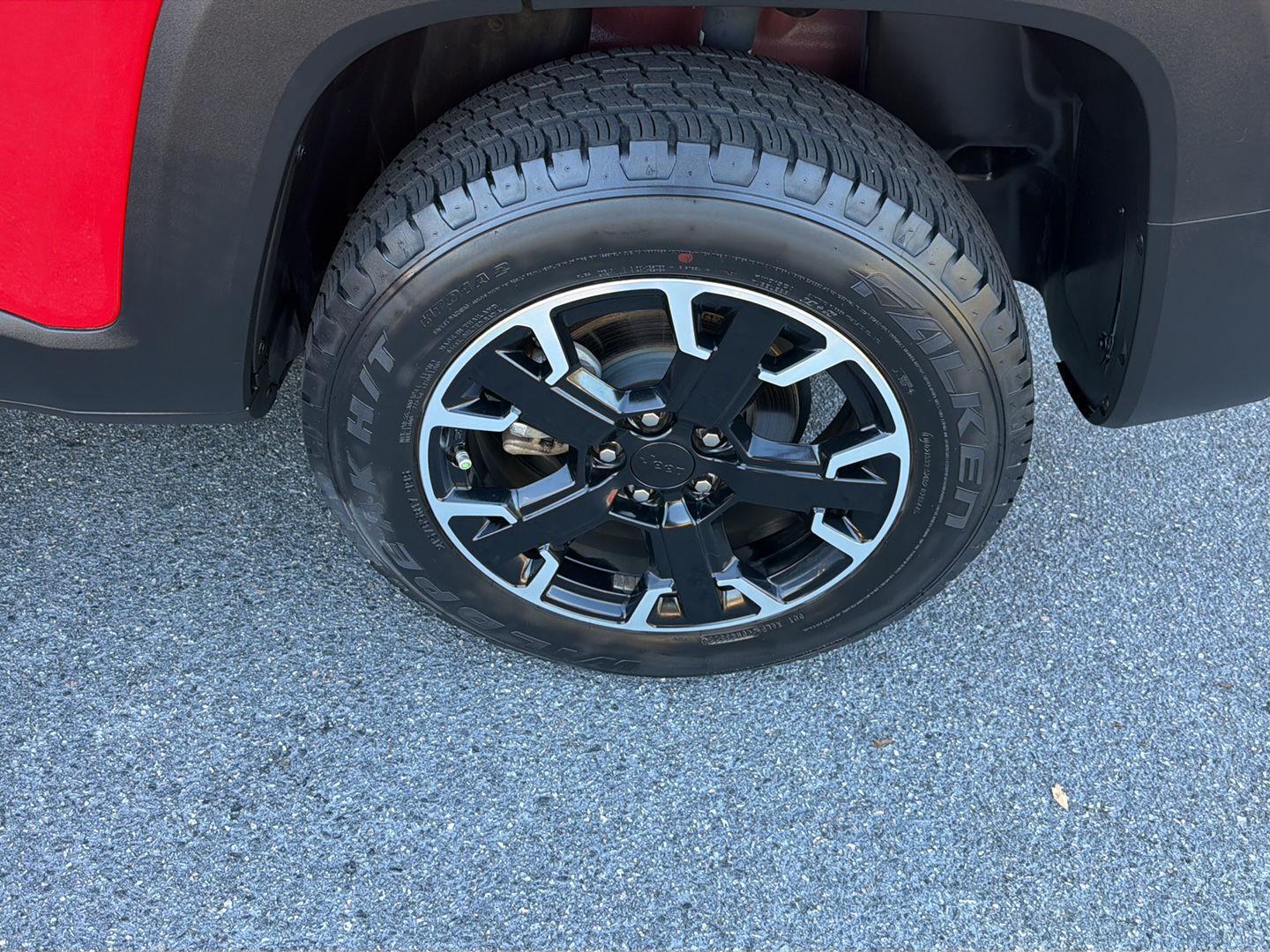 Used 2023 Jeep Renegade SUV