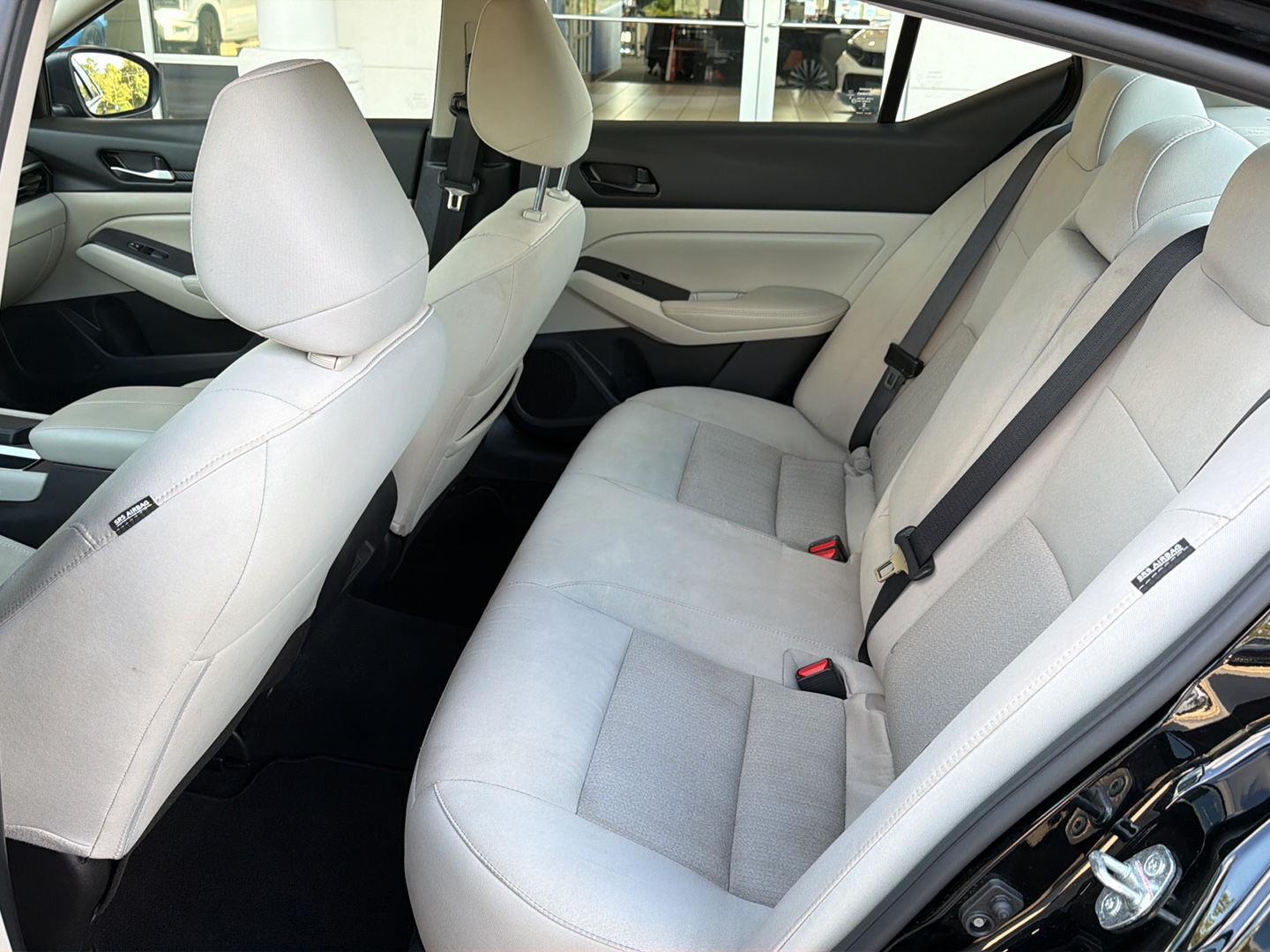 Used 2025 Nissan Altima Sedan