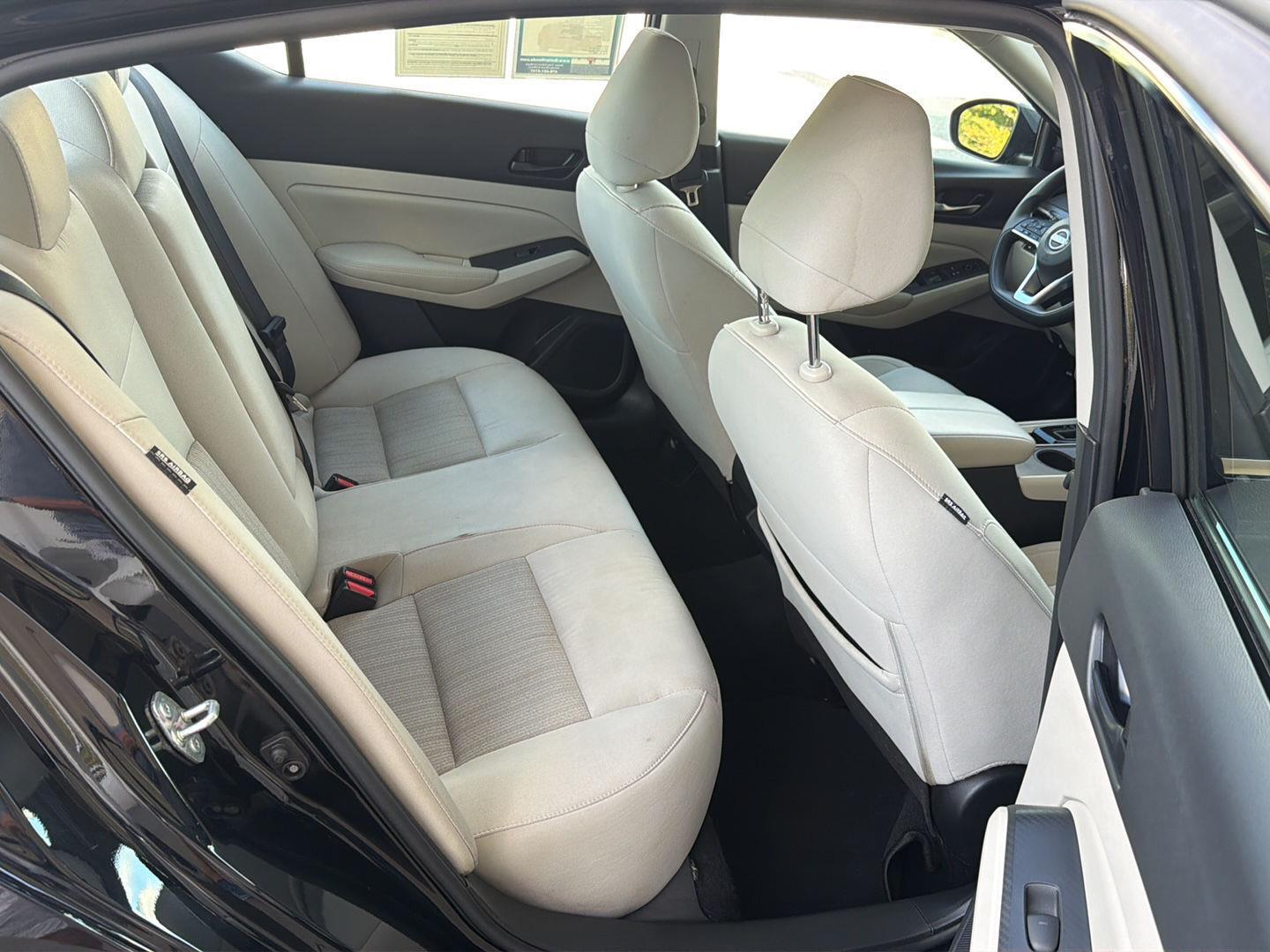 Used 2025 Nissan Altima Sedan