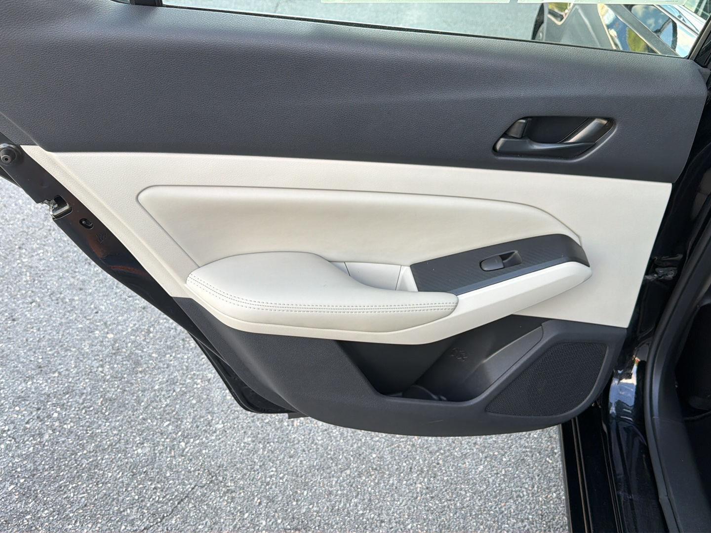 Used 2025 Nissan Altima Sedan