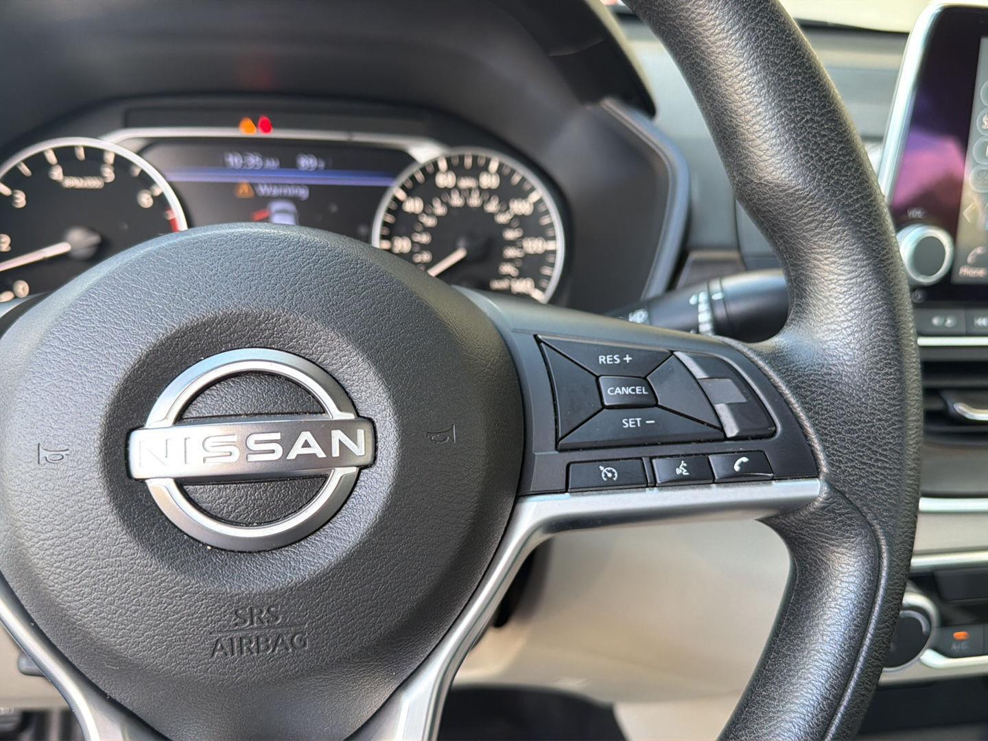 Used 2025 Nissan Altima Sedan