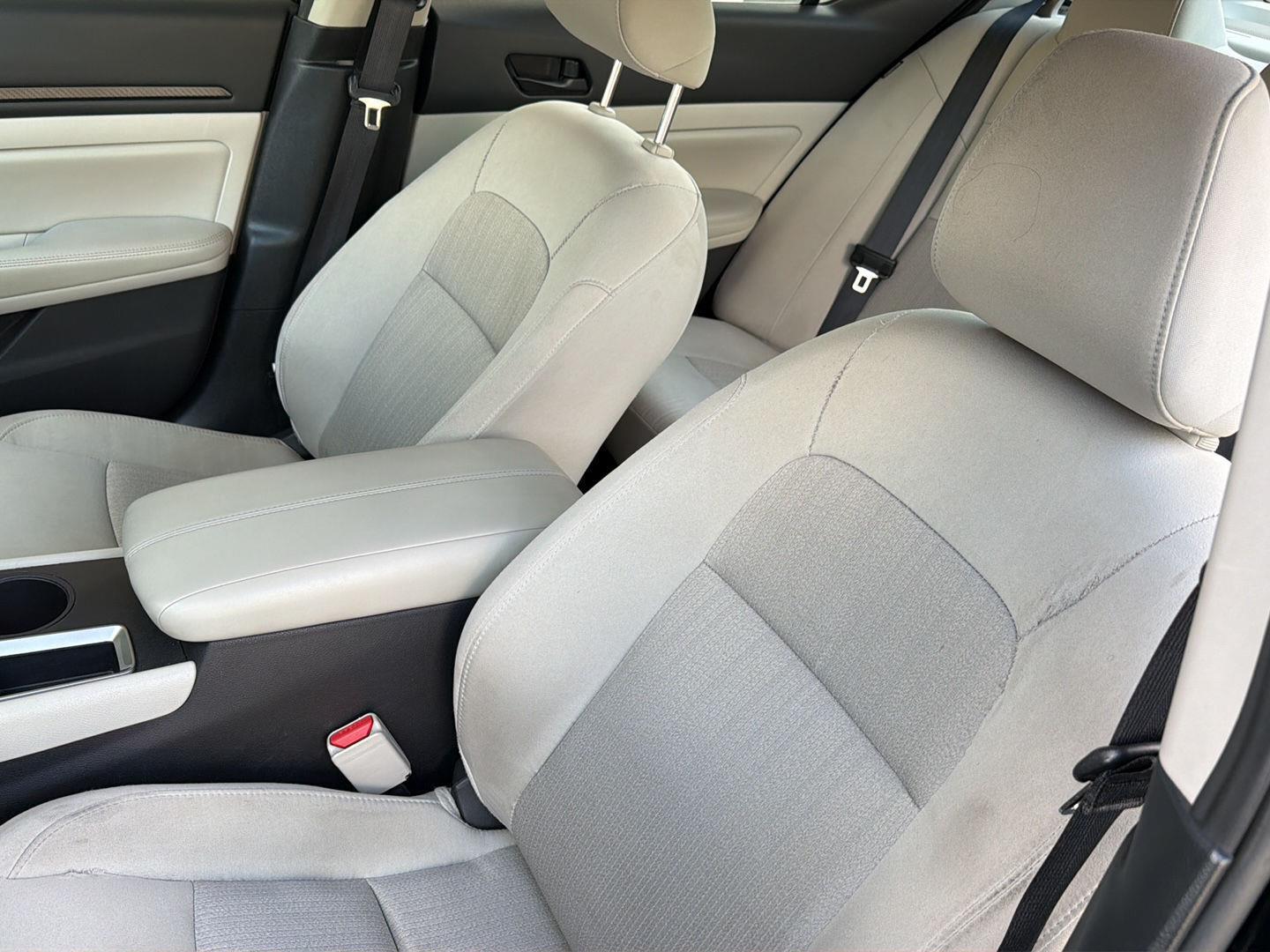 Used 2025 Nissan Altima Sedan