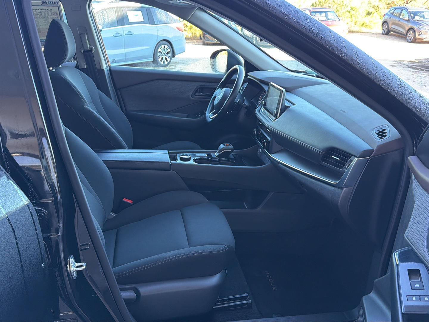 Used 2023 Nissan Rogue SUV