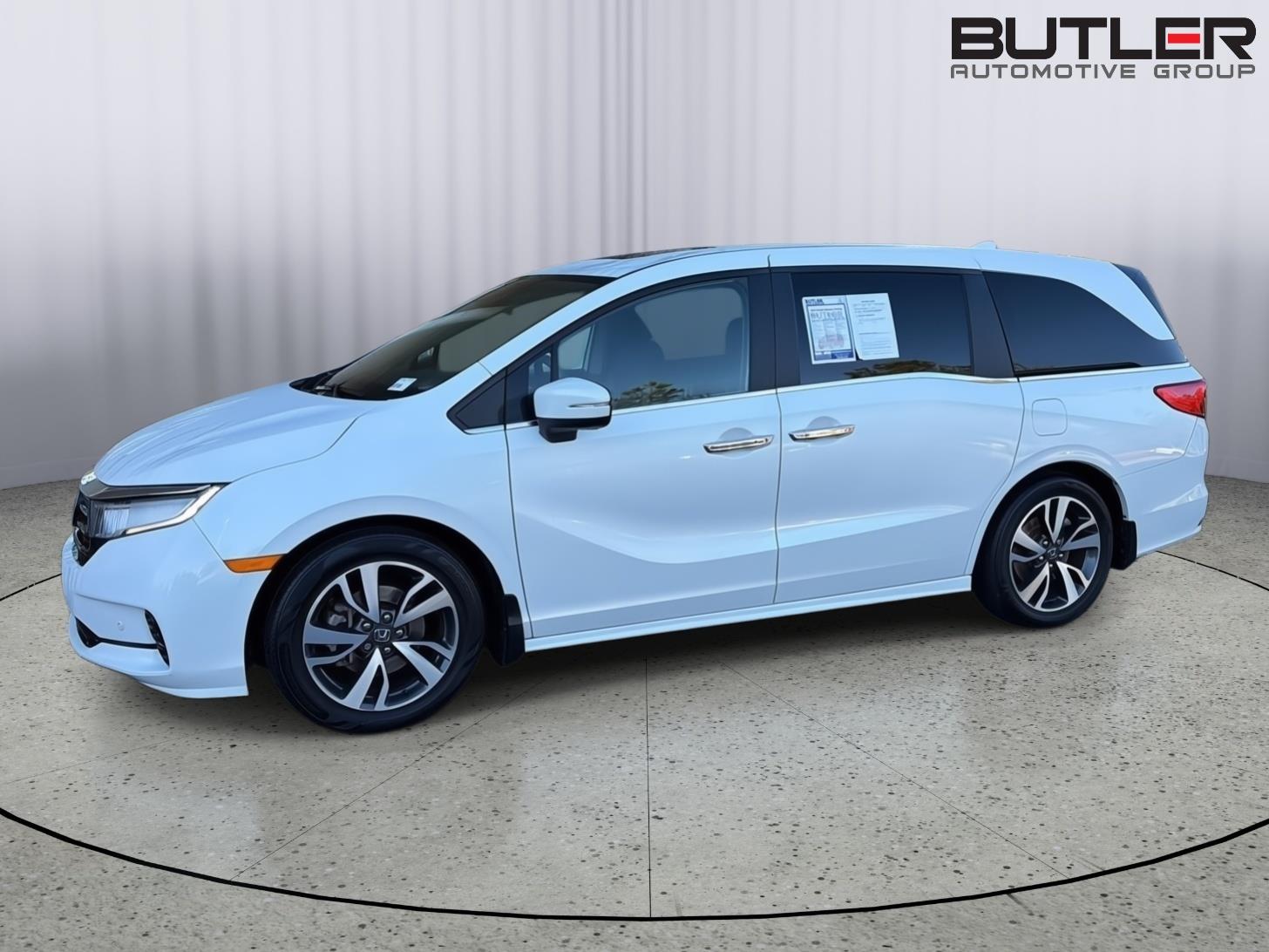 Used 2022 Honda Odyssey Van