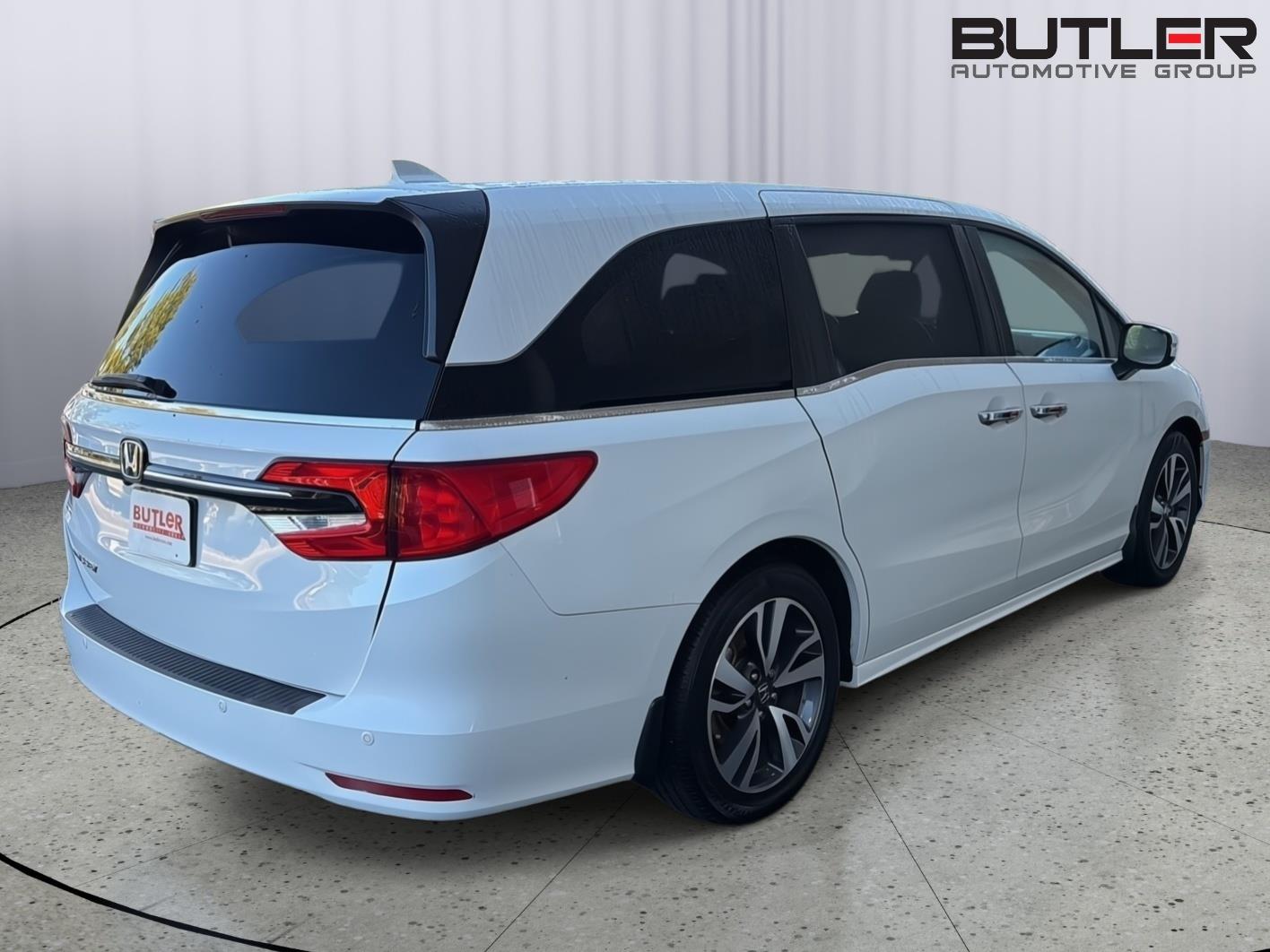 Used 2022 Honda Odyssey Van