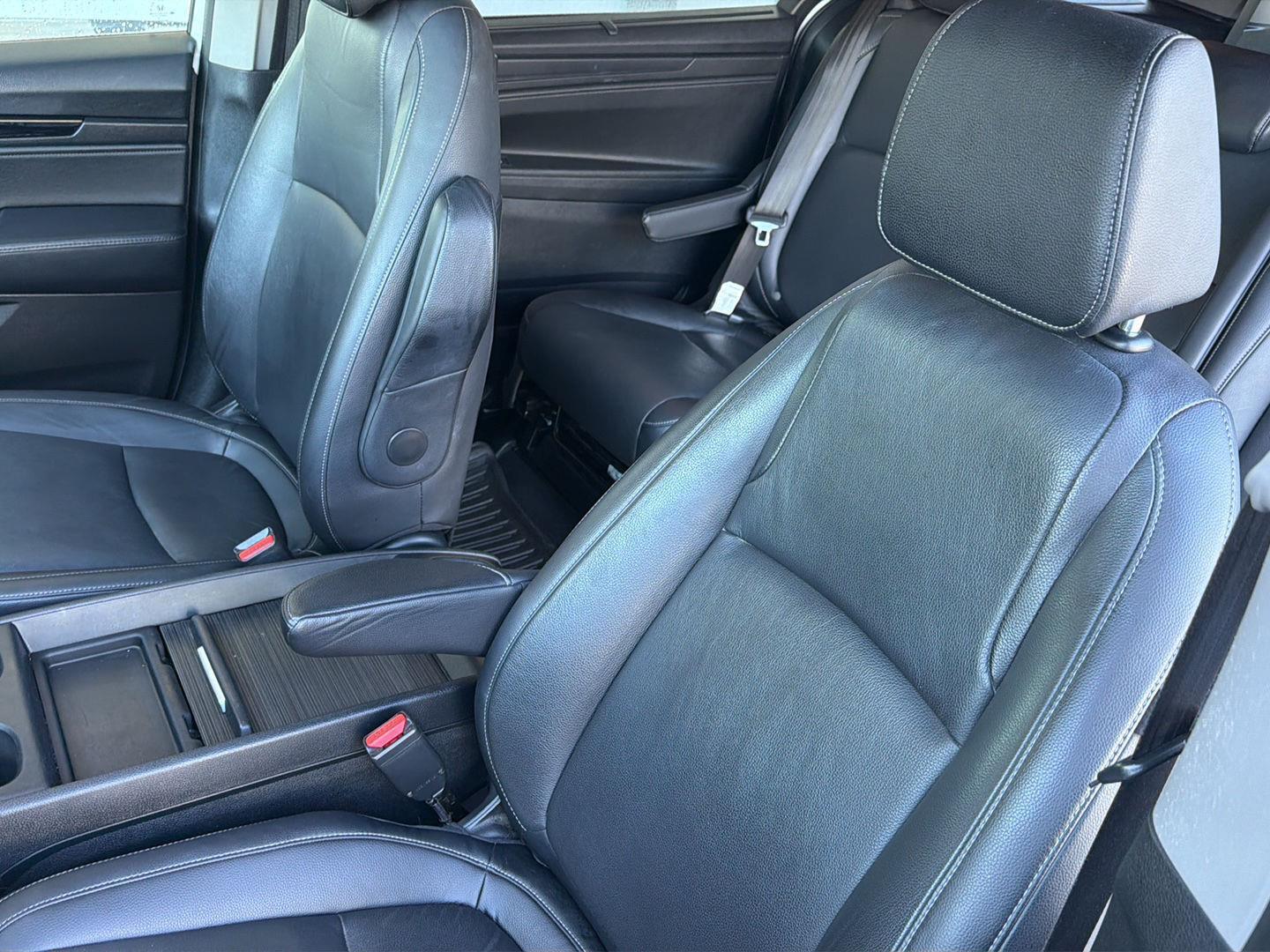 Used 2022 Honda Odyssey Van