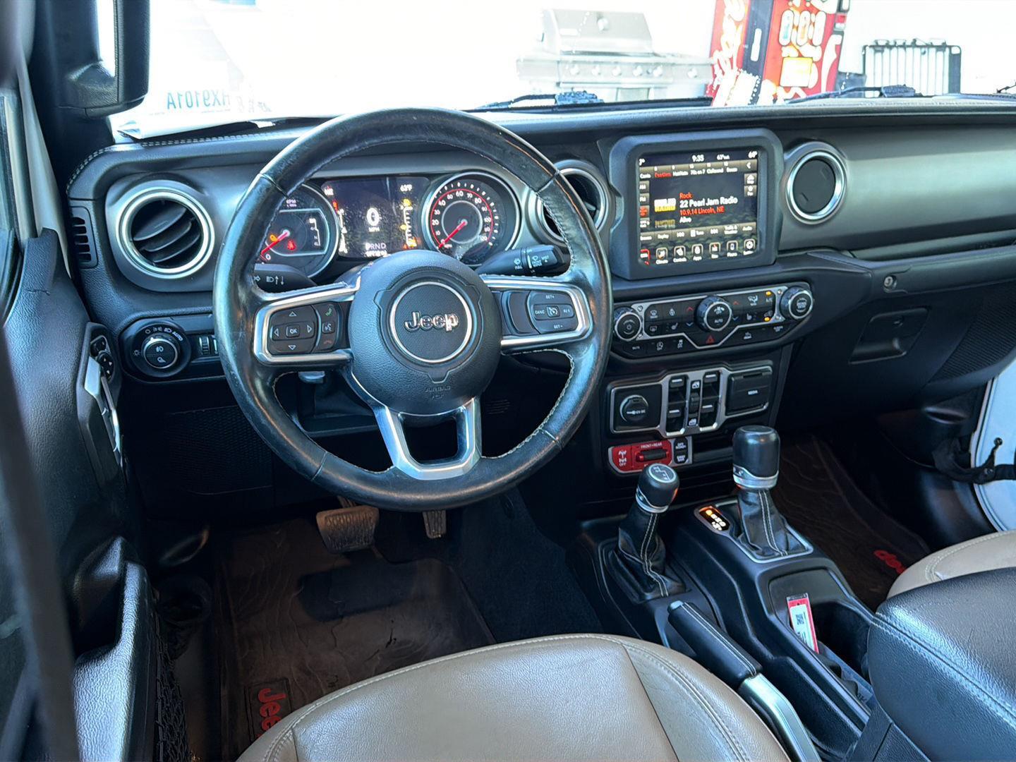 Used 2020 Jeep Gladiator Truck