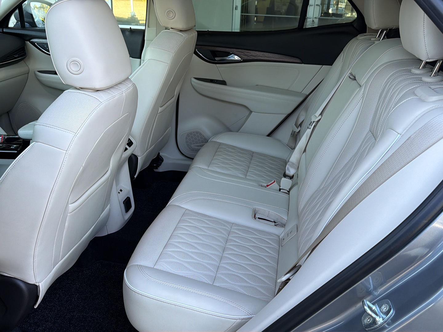 Used 2022 Buick Envision SUV