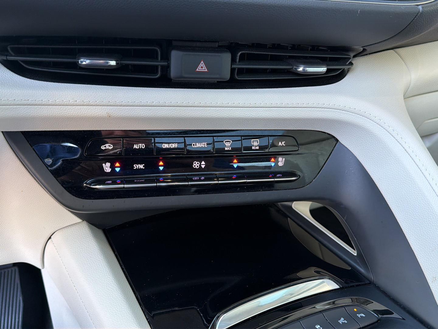 Used 2022 Buick Envision SUV