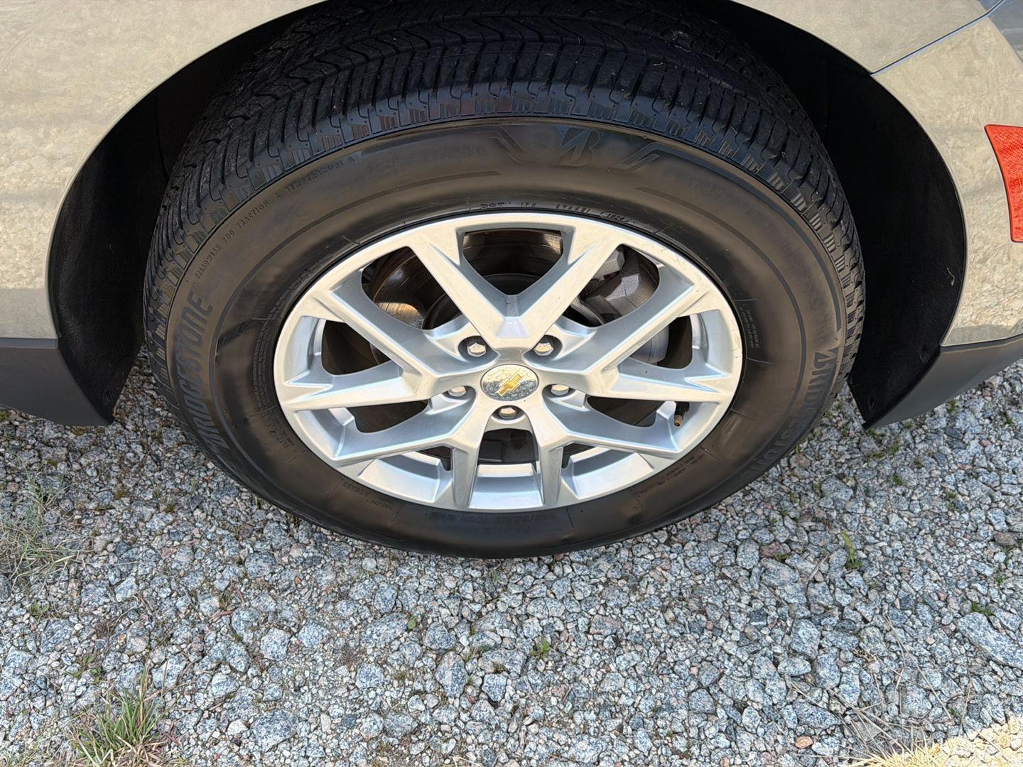 Used 2024 Chevrolet Equinox SUV