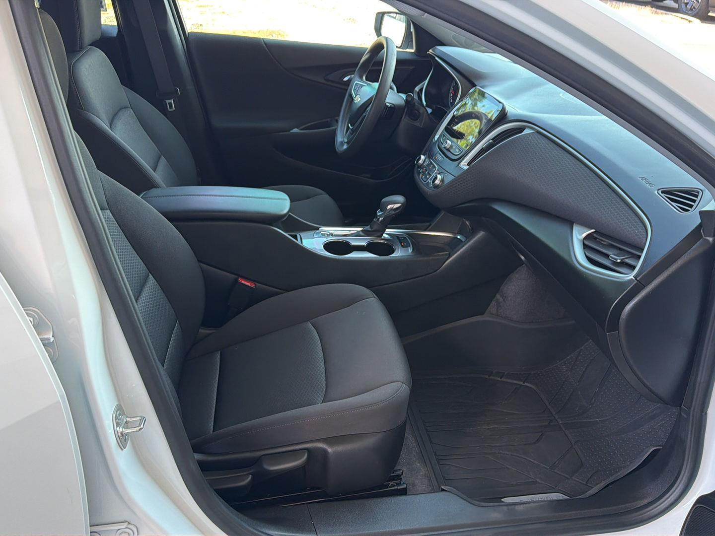 Used 2024 Chevrolet Malibu Sedan