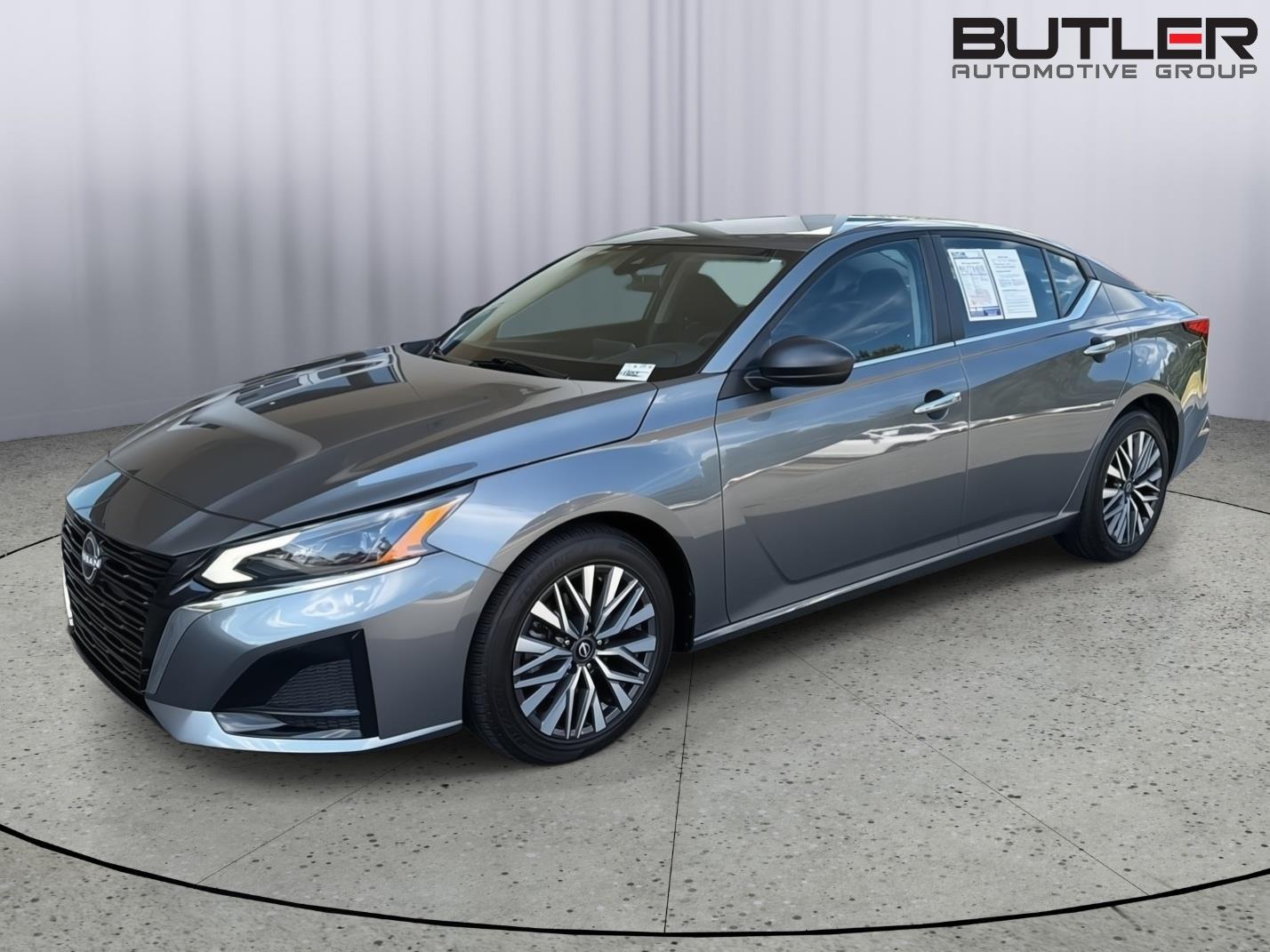 Used 2025 Nissan Altima Sedan
