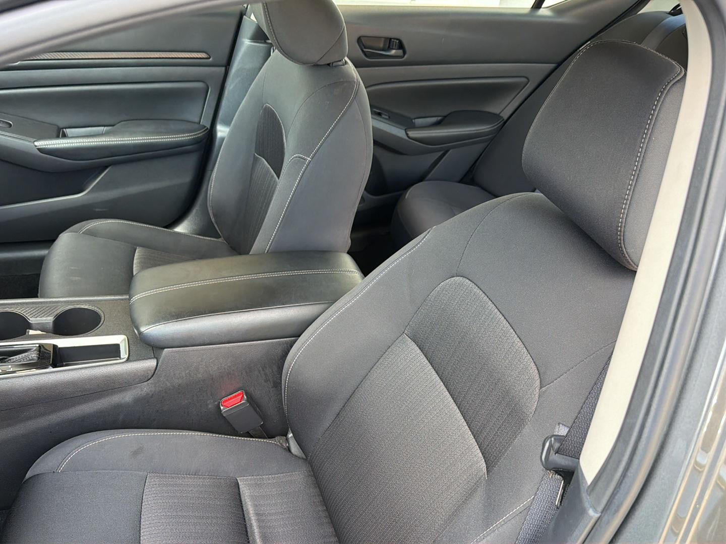 Used 2025 Nissan Altima Sedan