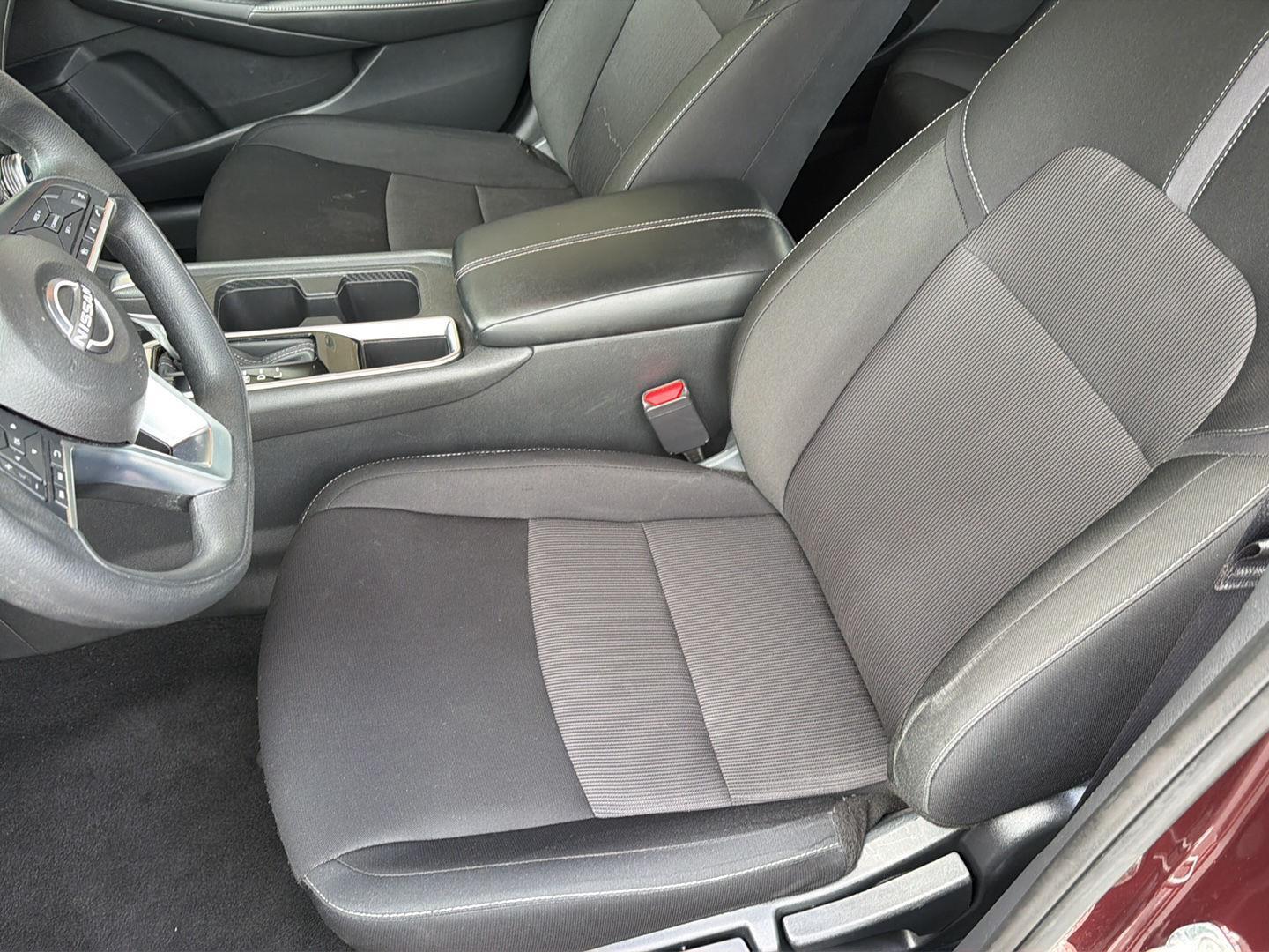Used 2025 Nissan Sentra Sedan
