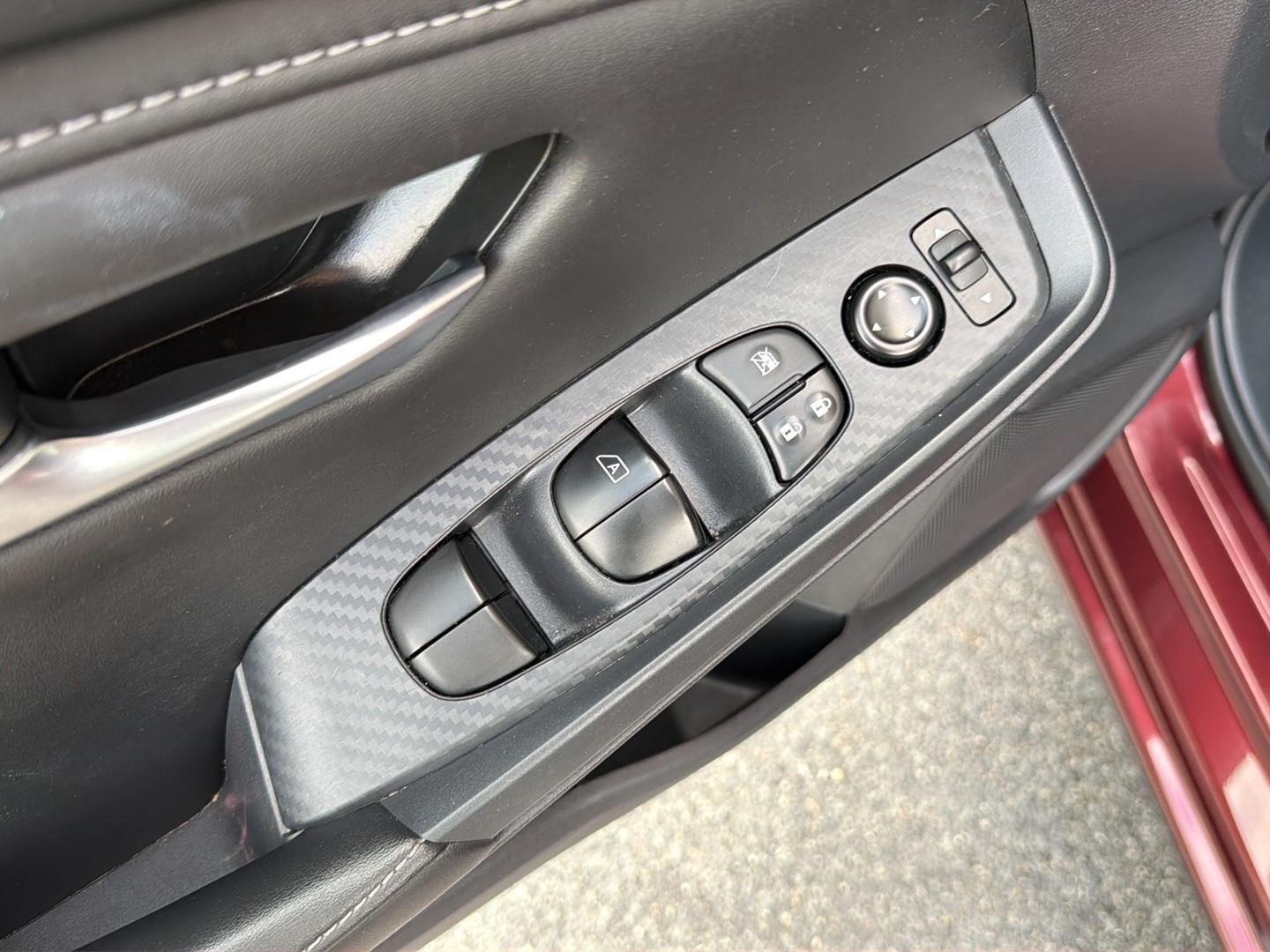 Used 2025 Nissan Sentra Sedan