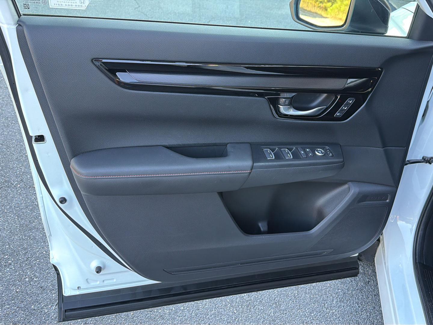 Used 2024 Honda CR-V Hybrid Sedan
