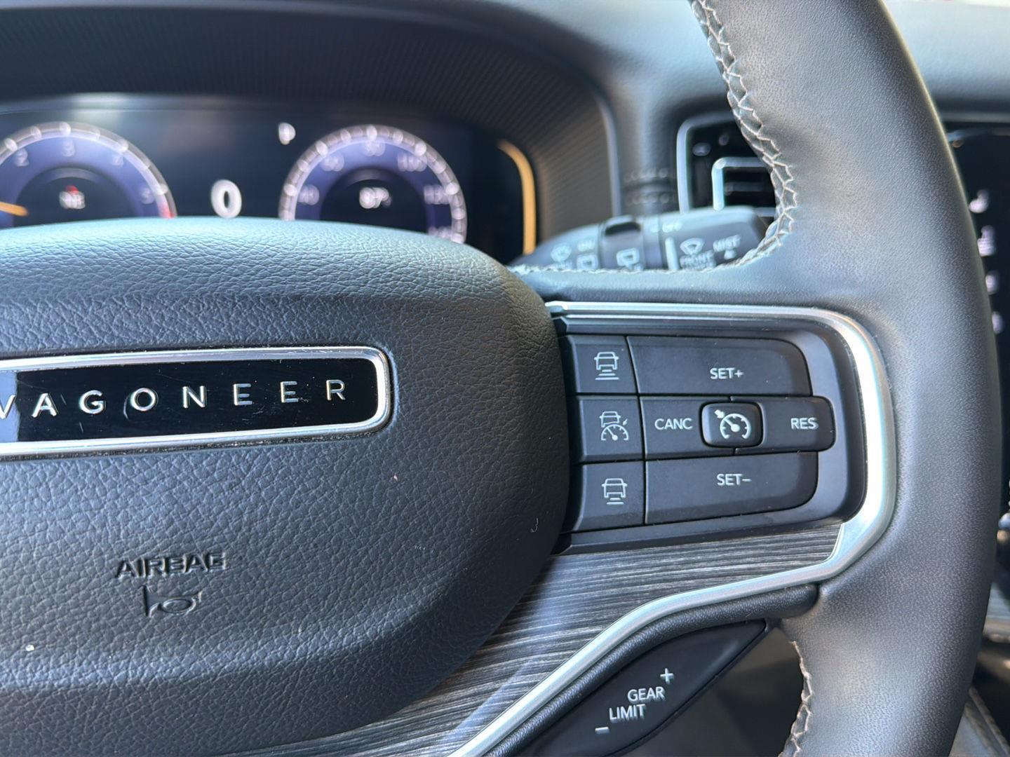 Used 2024 Jeep Wagoneer SUV