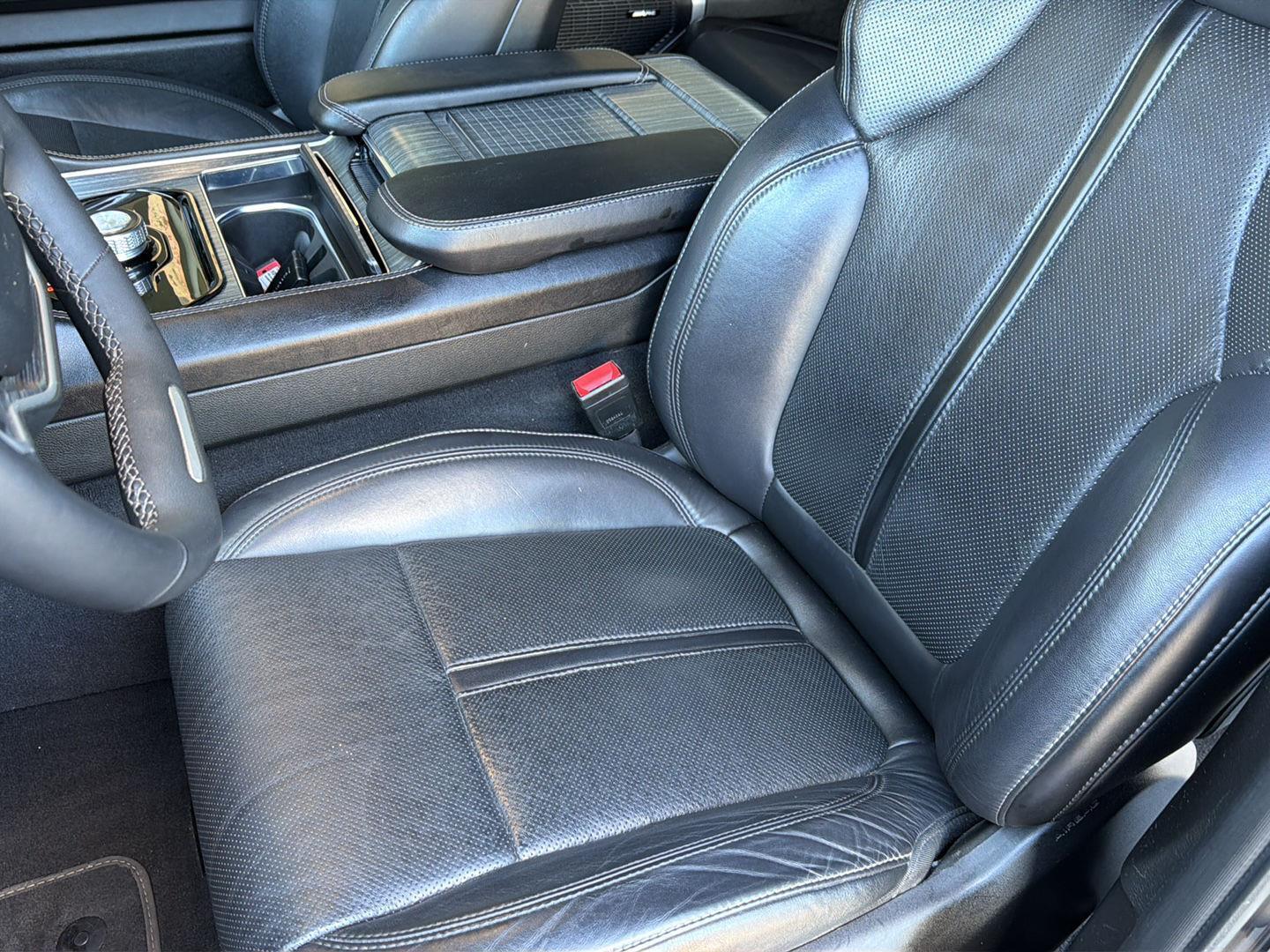 Used 2024 Jeep Wagoneer SUV