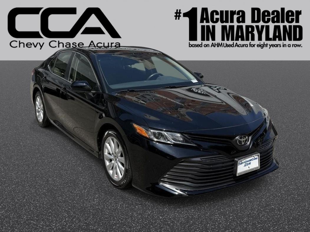 Midnight Black Metallic 2018 Toyota Camry Sedan Front-Wheel Drive 8-Speed Automatic