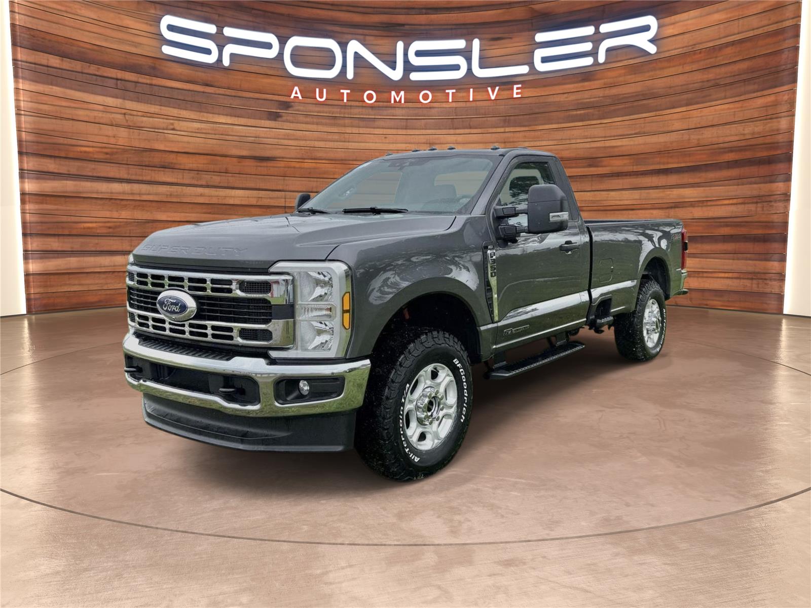 Carbonized Gray 2026 Ford F-350 Super Duty Pickup Truck Four-Wheel Drive Automatic