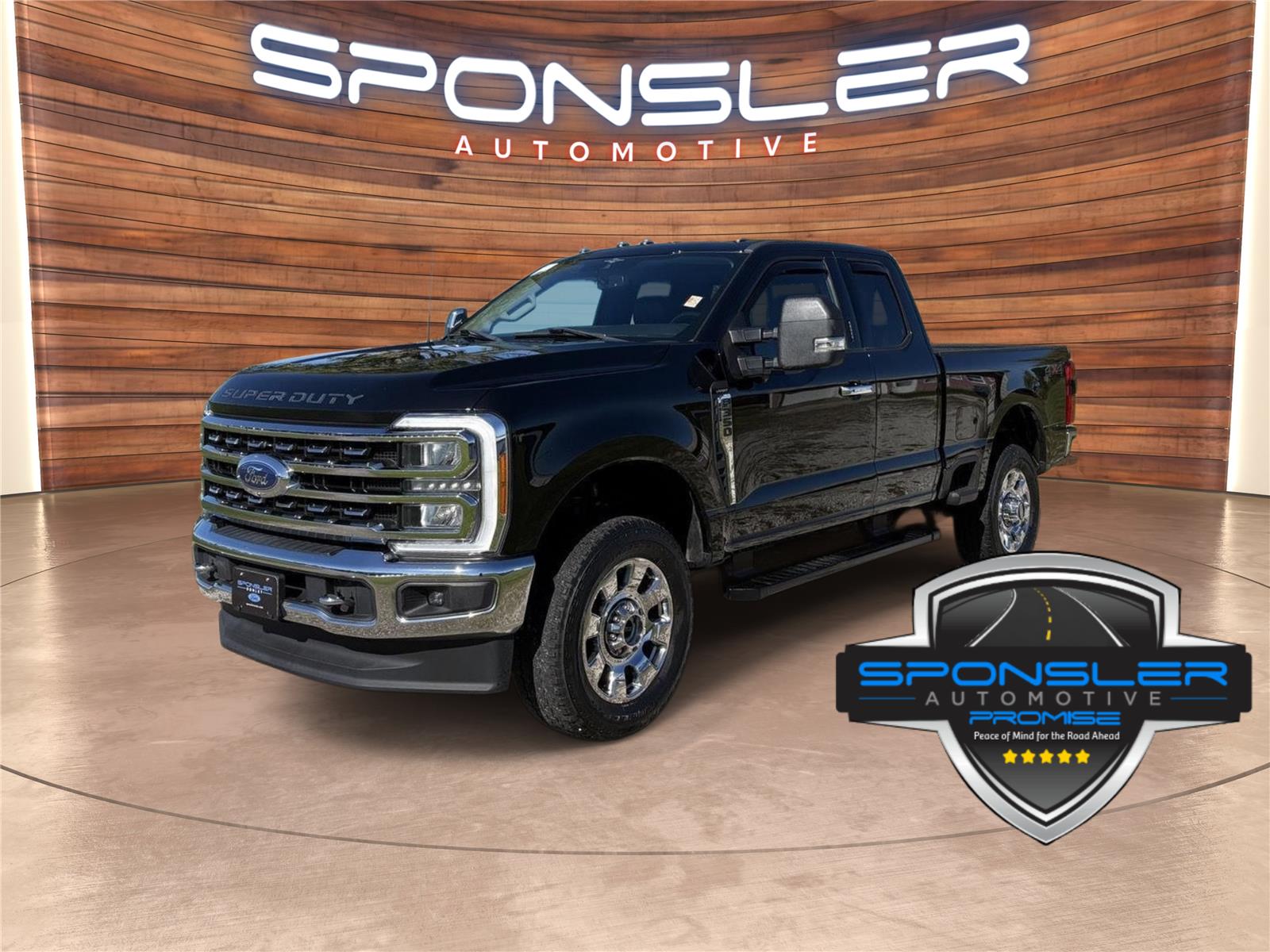 2023 Ford F-350 Super Duty Lariat SuperCab 4WD
